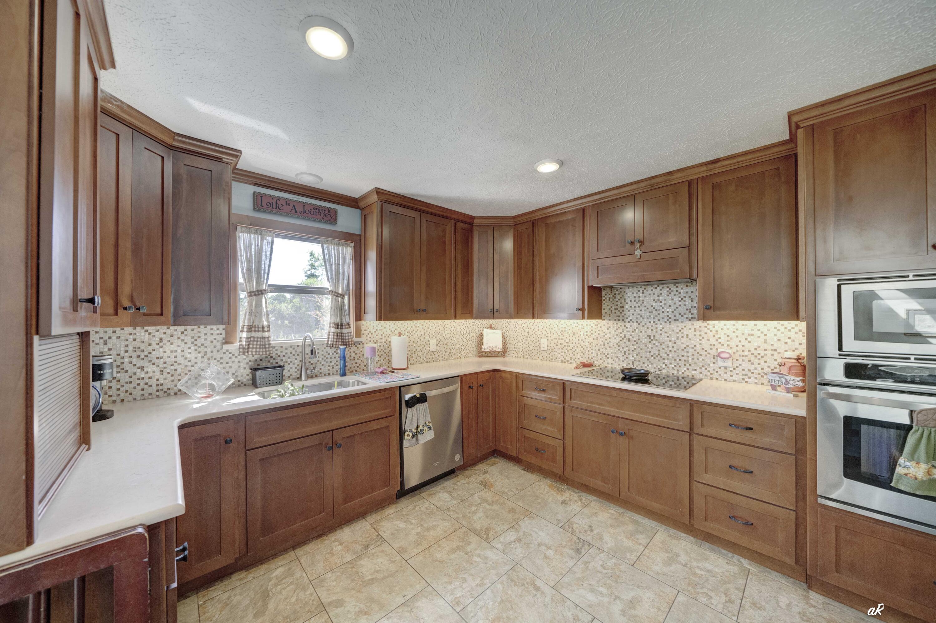 GLEN FOREST REPLAT - Residential