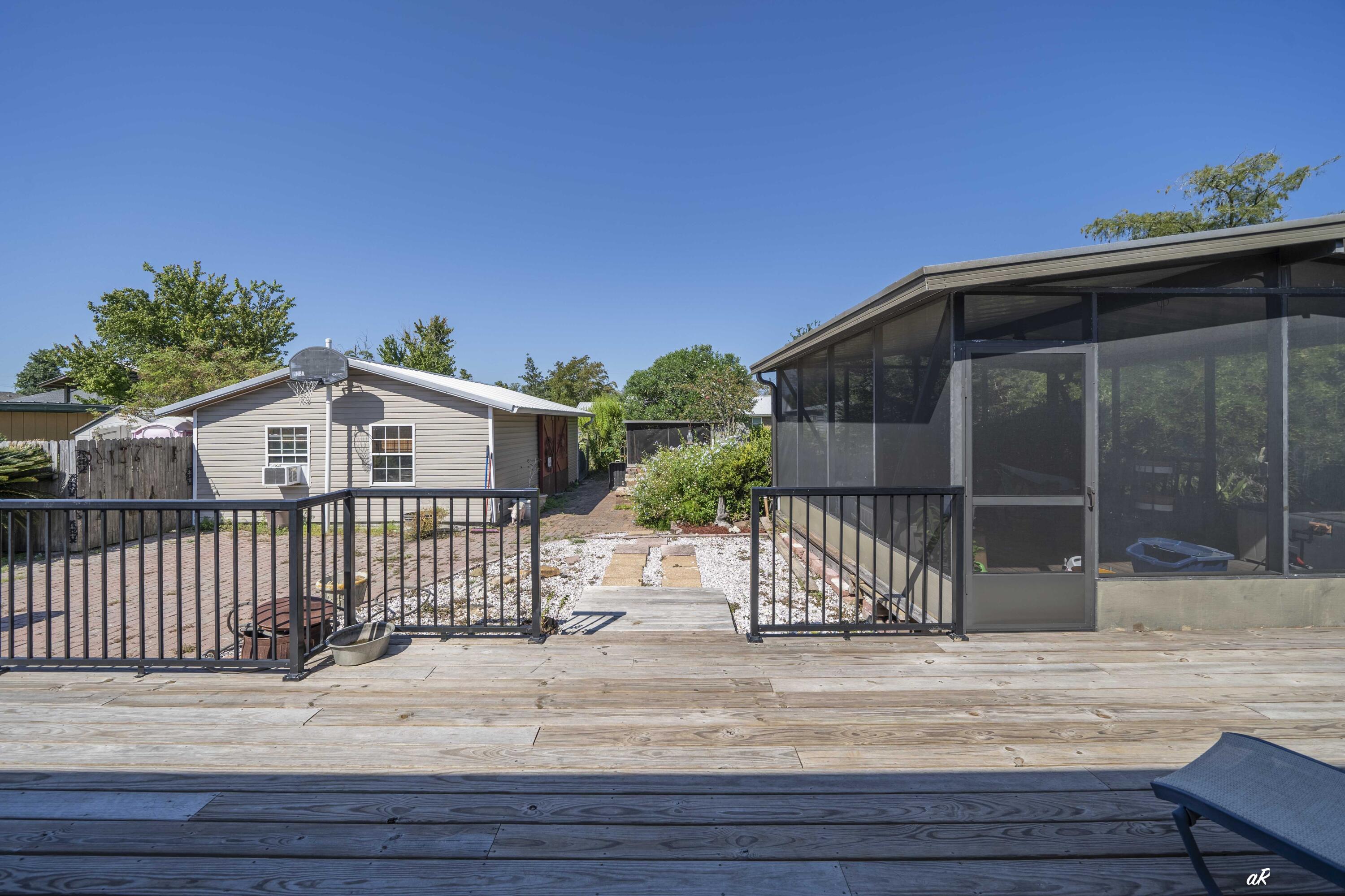 GLEN FOREST REPLAT - Residential