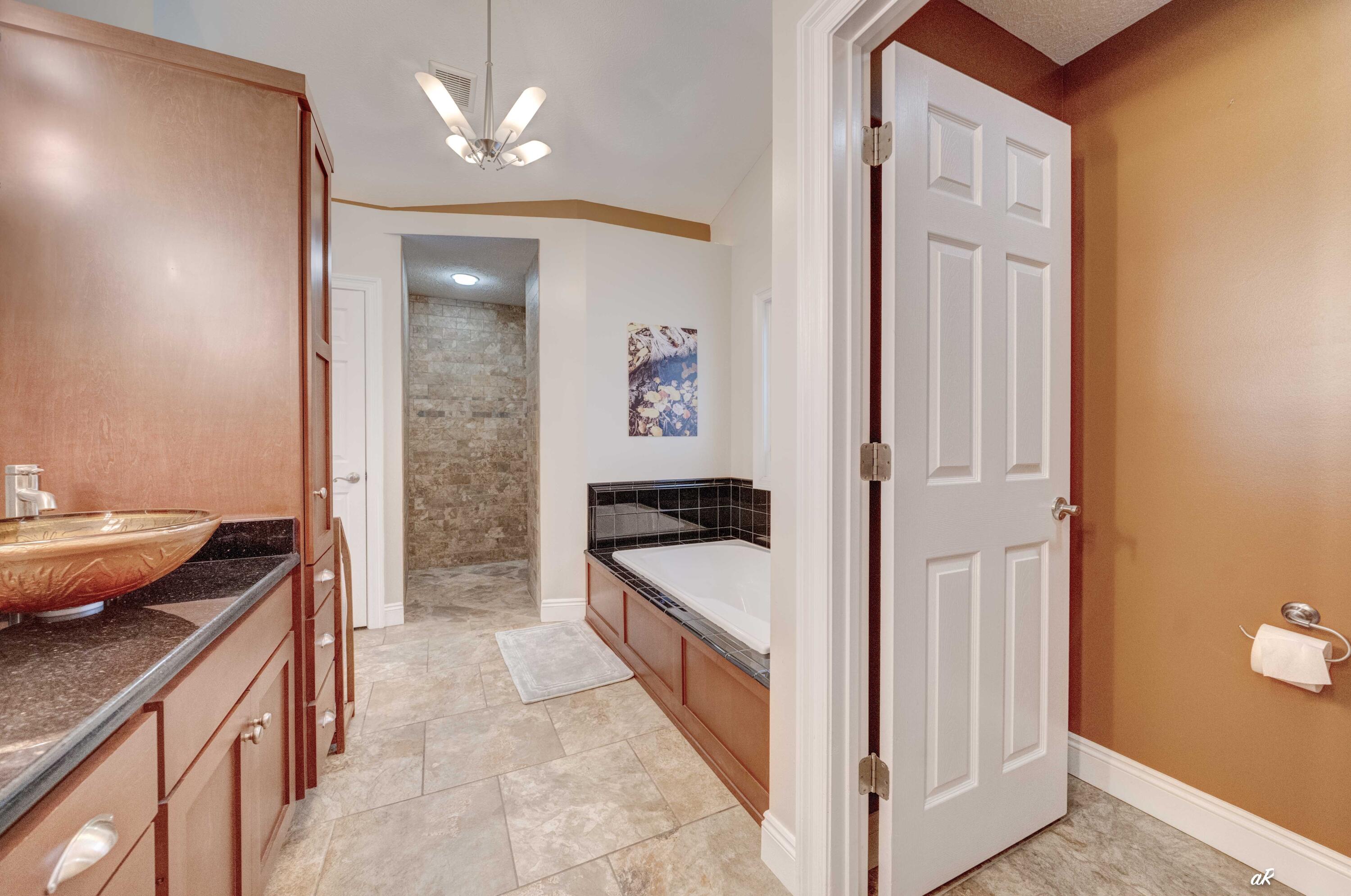GLEN FOREST REPLAT - Residential