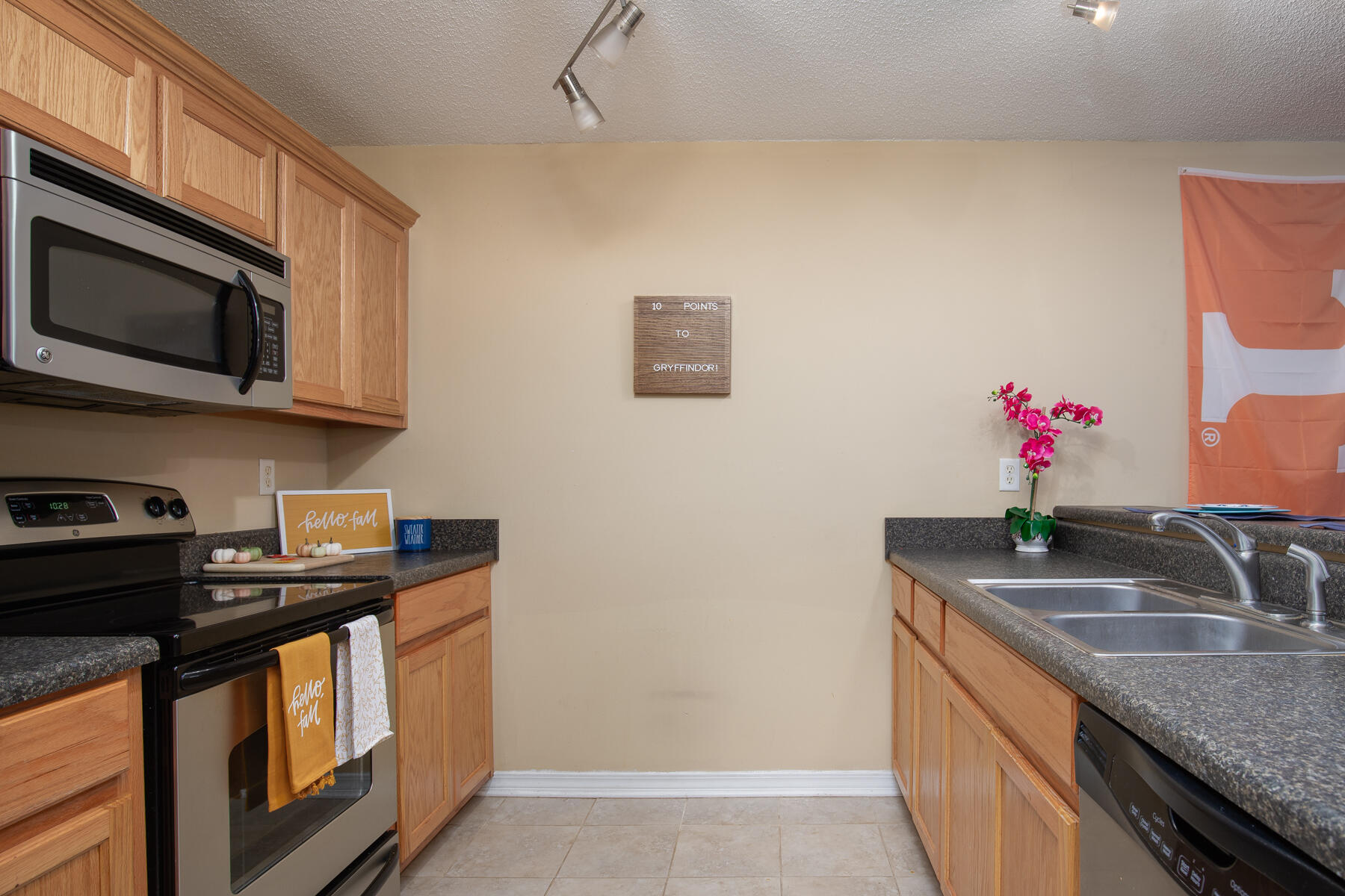 KEYSTONE T/H - Residential