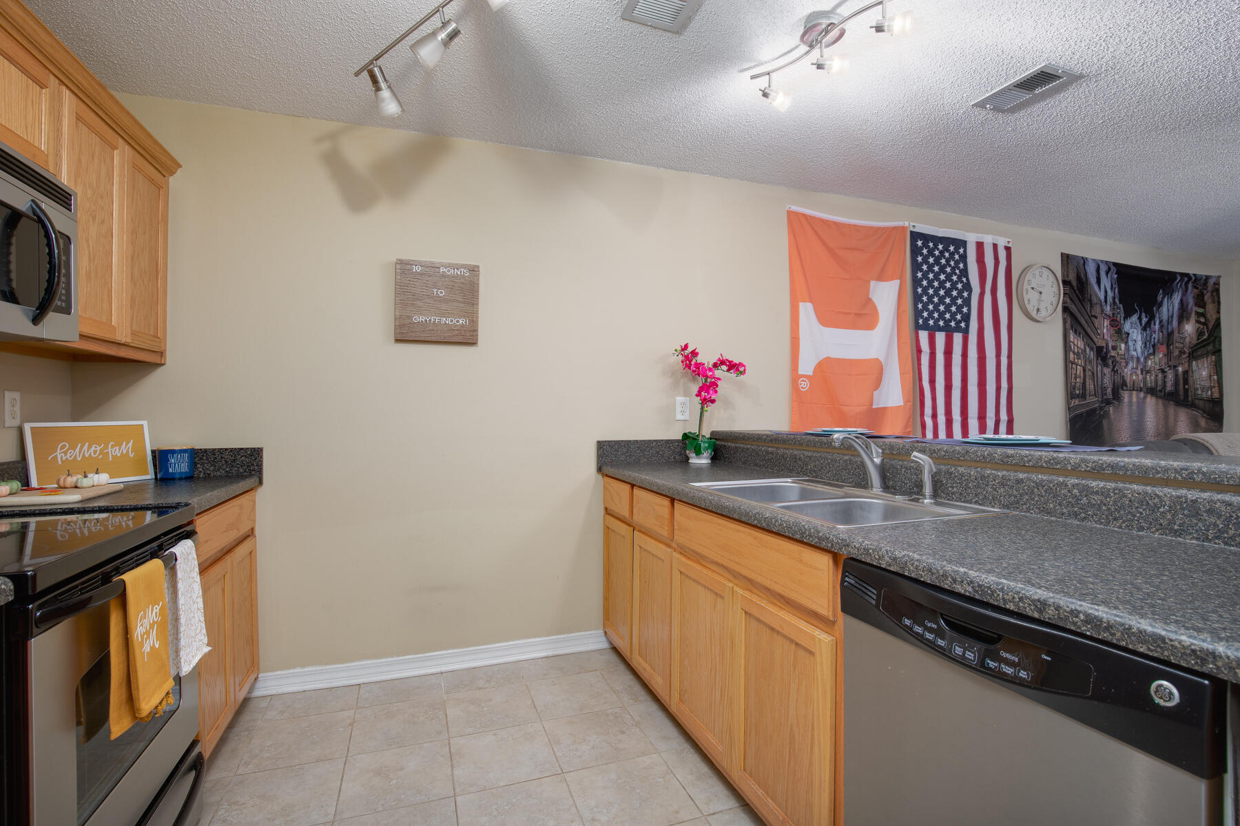 KEYSTONE T/H - Residential