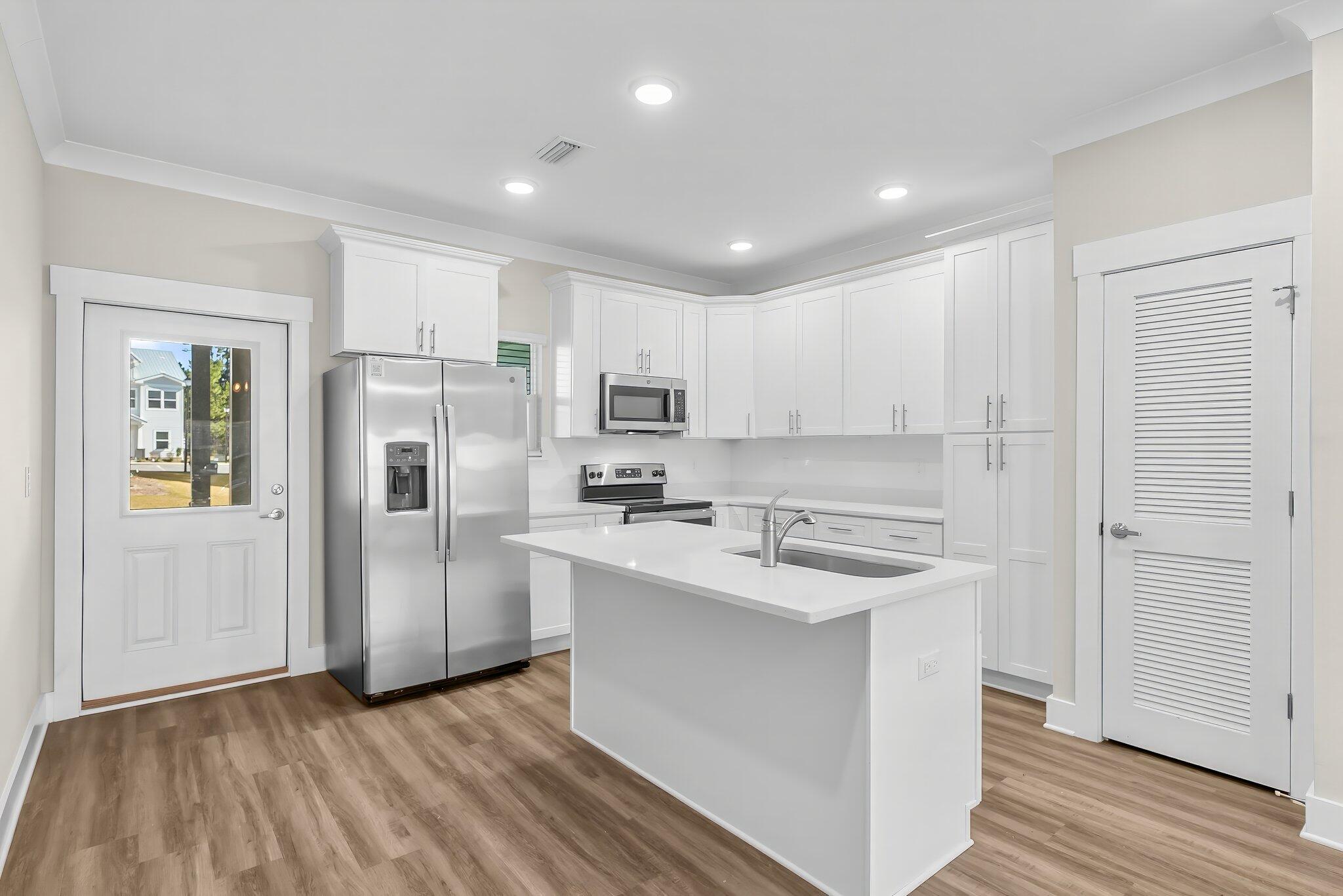 VERANDAS AT FREEPORT - Residential