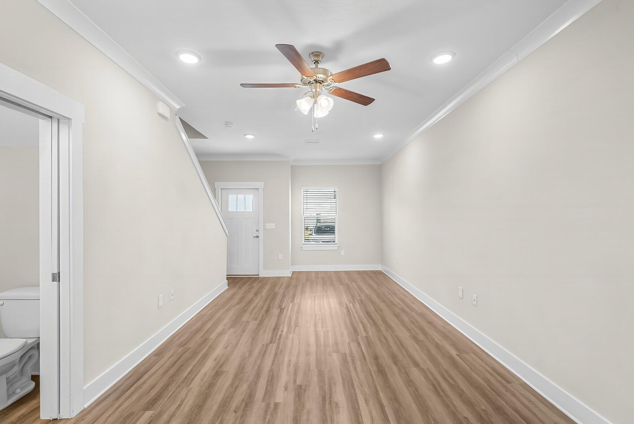 VERANDAS AT FREEPORT - Residential