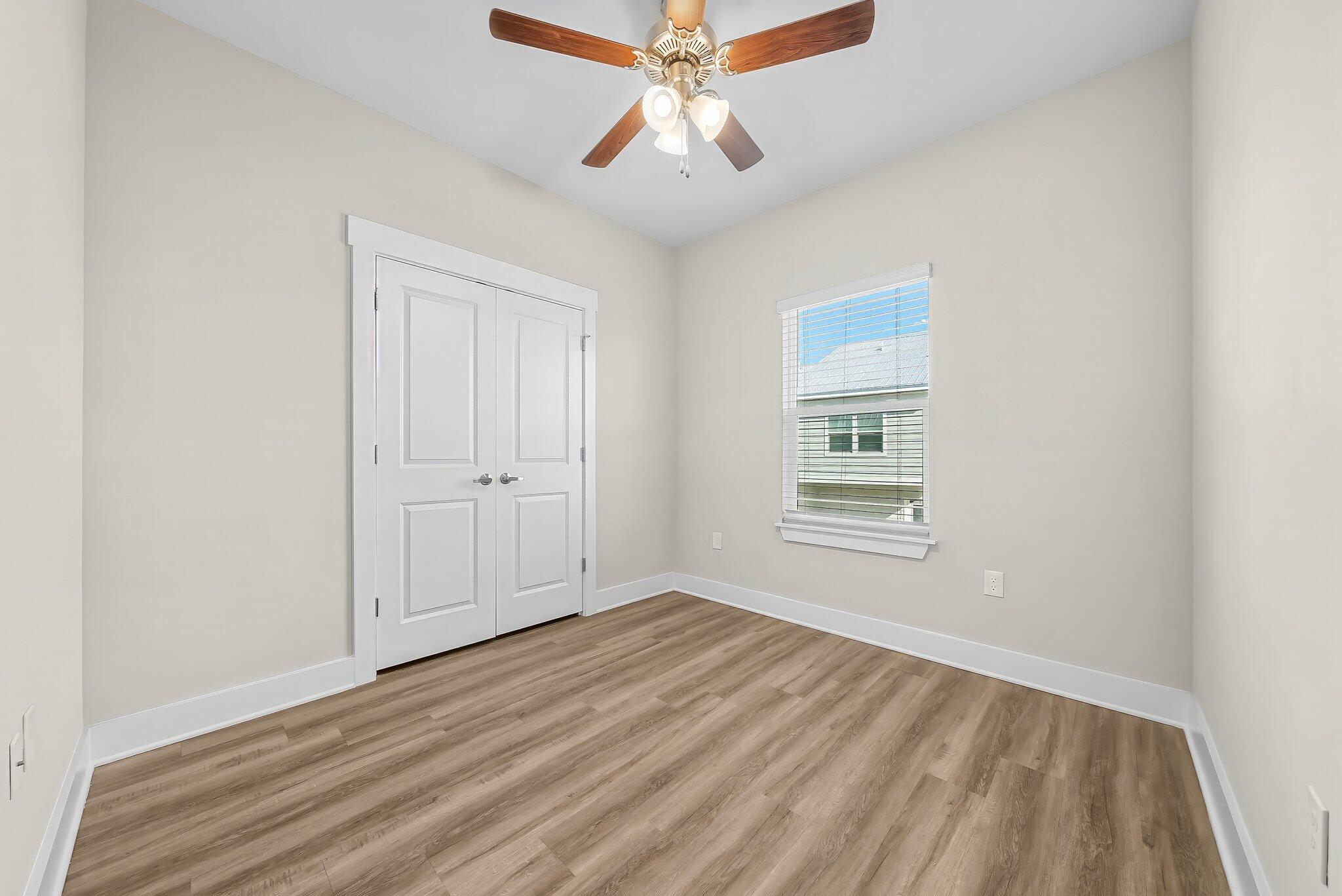 VERANDAS AT FREEPORT - Residential