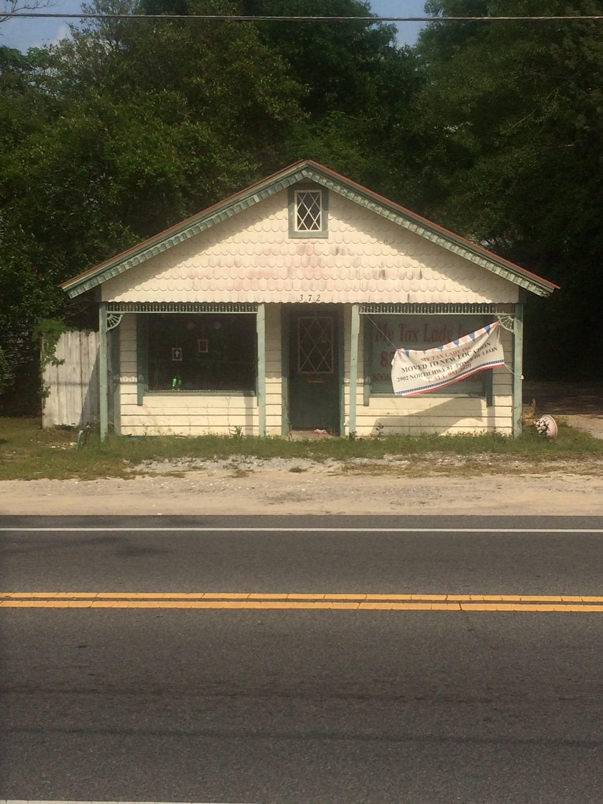 Short Sale, big price reduction. Great location! Office building with direct road frontage on St. Hwy 83. Plenty of space to work with room for at least three offices with kitchen and reception area. Listing also includes barn in back of property. Current zoning is C-2, General Commercial. Future Land use is Low Density Residential. All future land use to be verified by buyer and their agent.