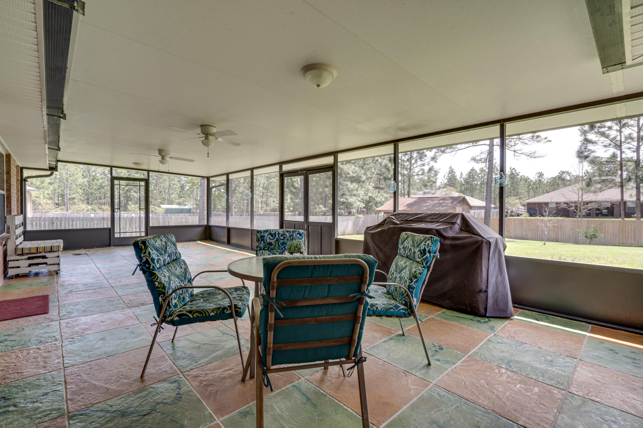 HOLLEY BY THE SEA - Residential