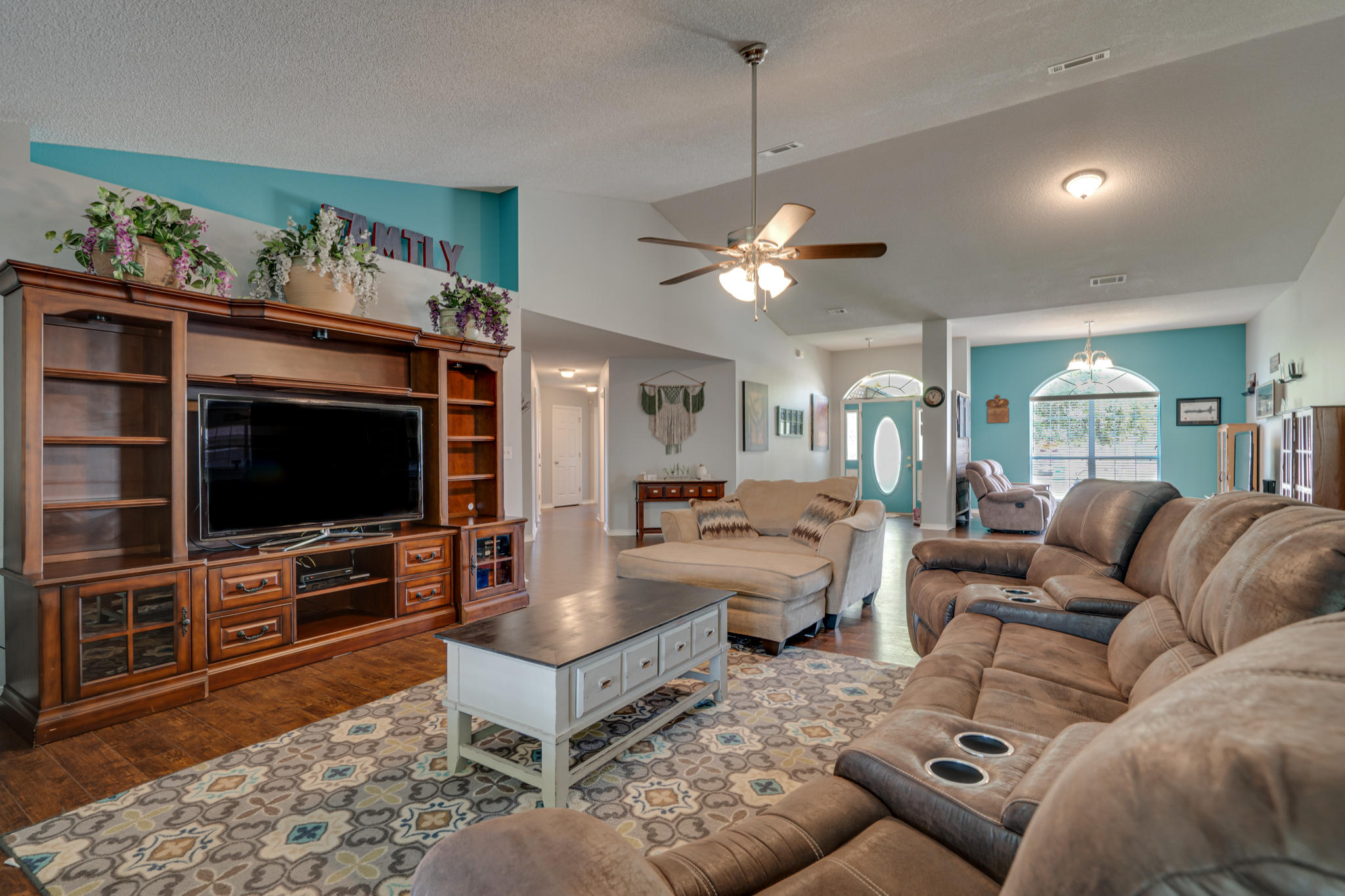 HOLLEY BY THE SEA - Residential