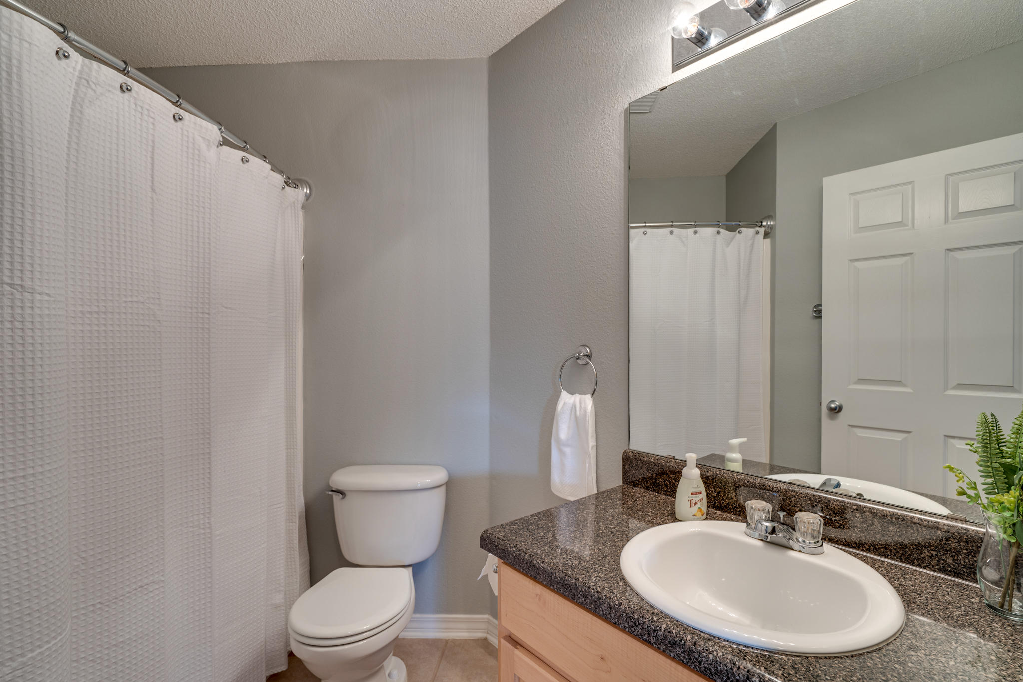 HOLLEY BY THE SEA - Residential