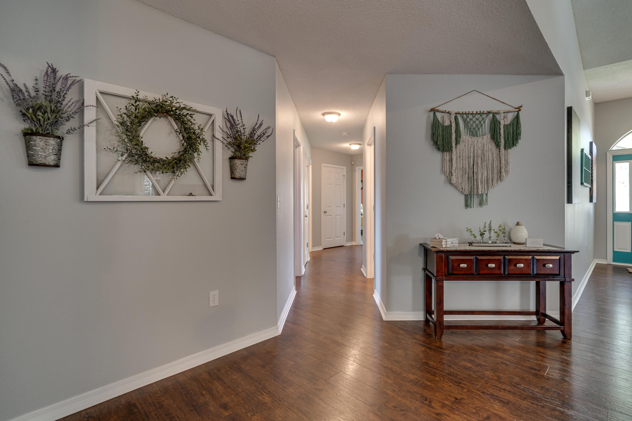 HOLLEY BY THE SEA - Residential