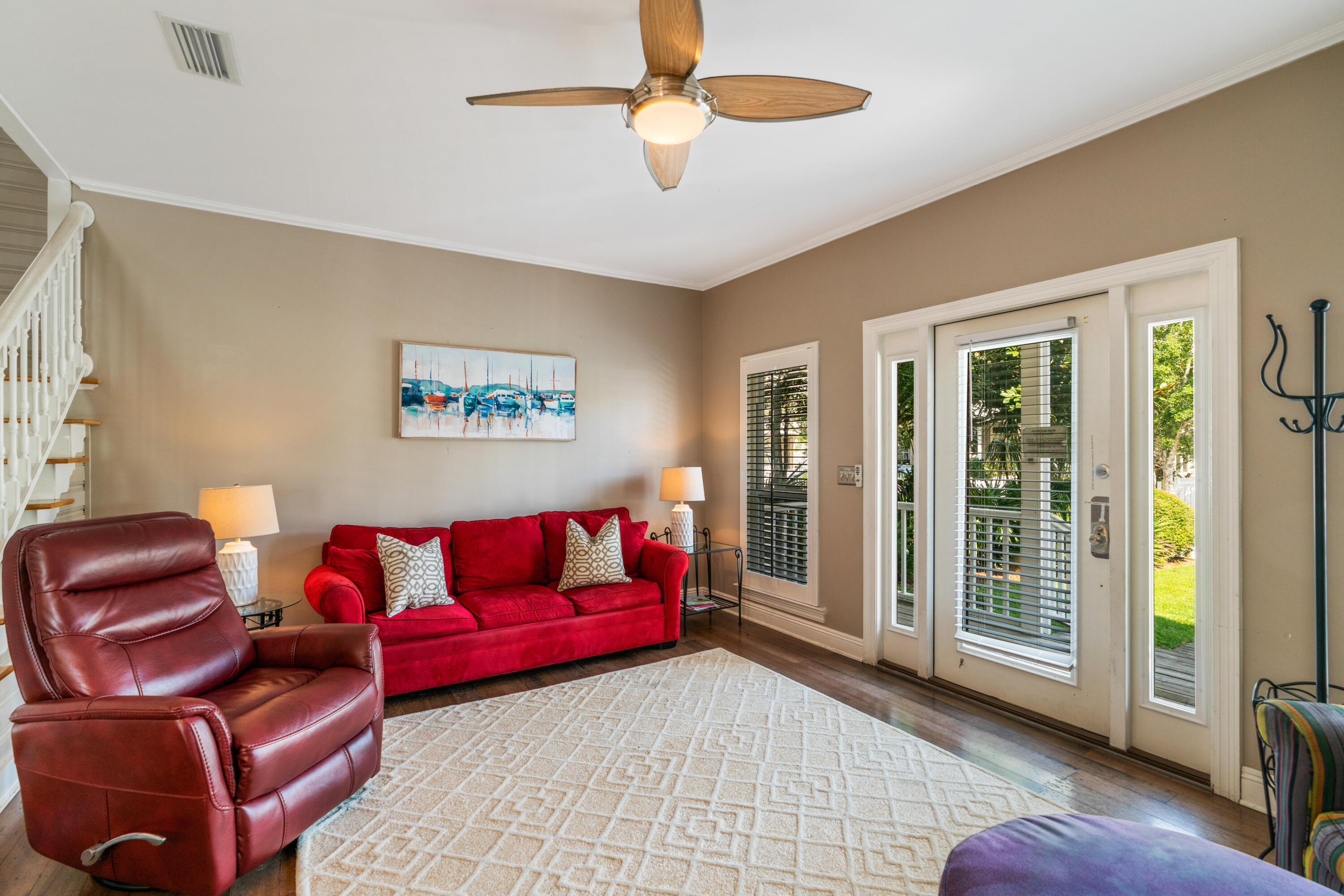 Courtyard at Crystal Beach - Residential