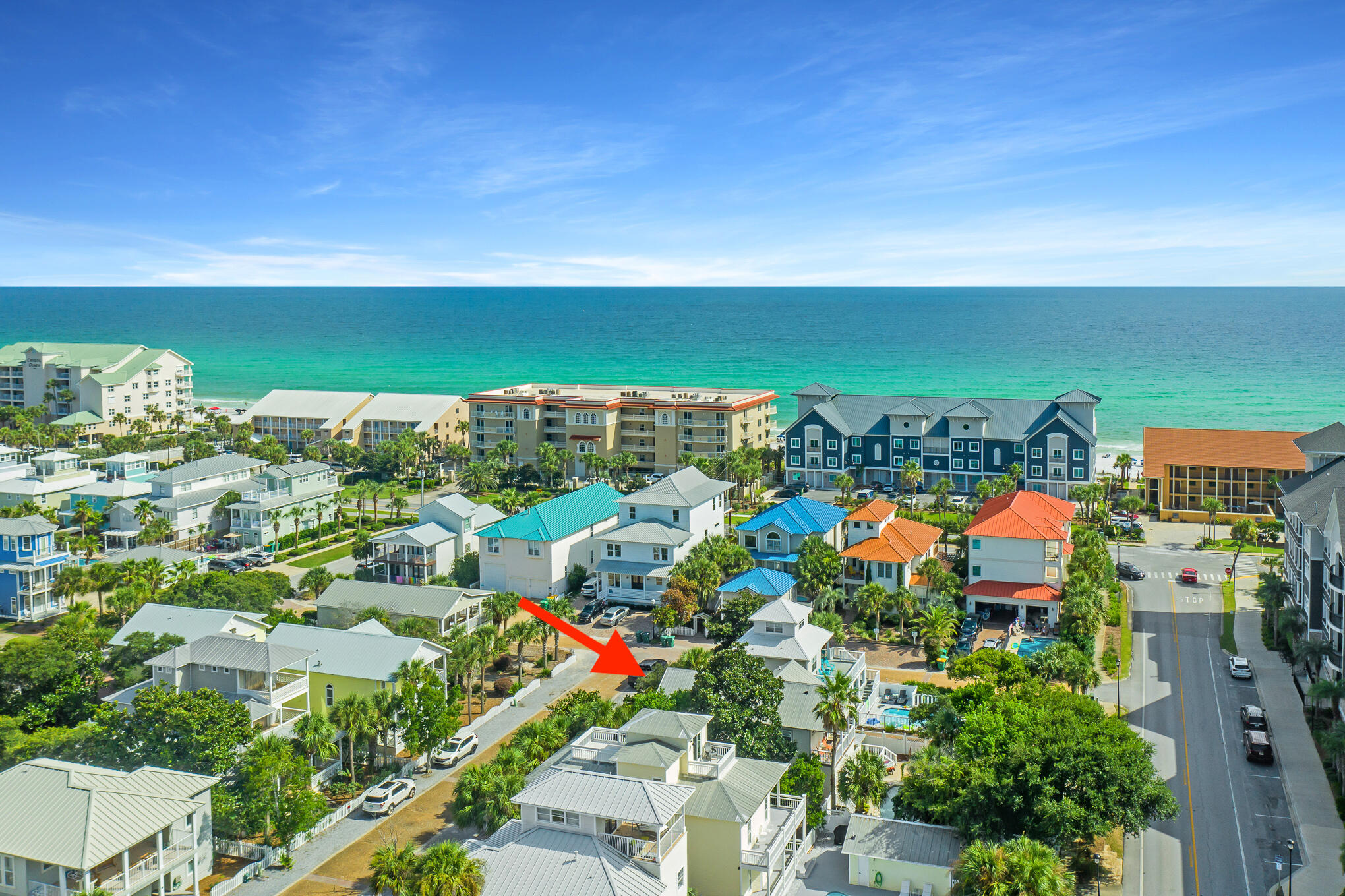 Courtyard at Crystal Beach - Residential