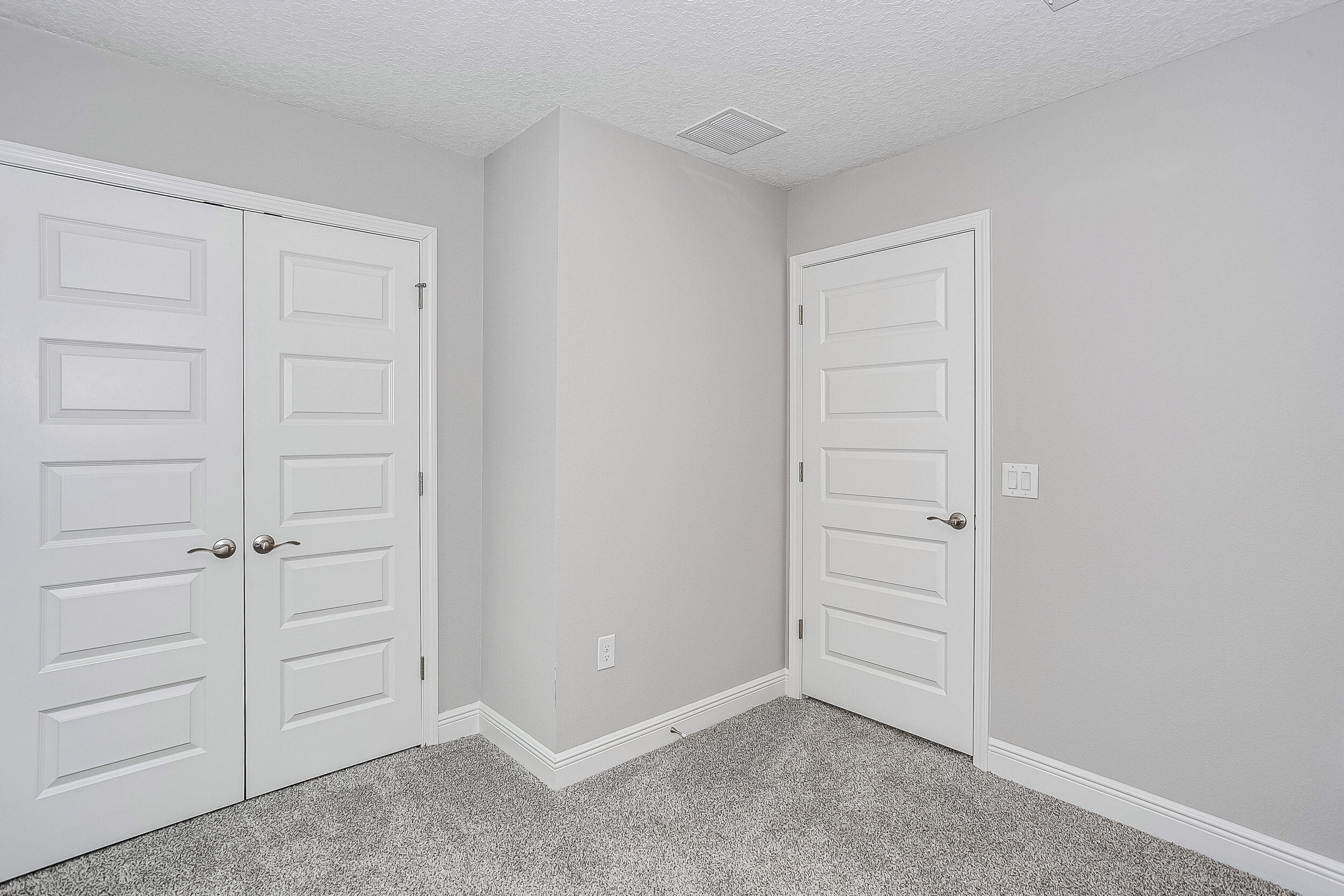 OAKWOOD HILLS UNIT 1 - Residential