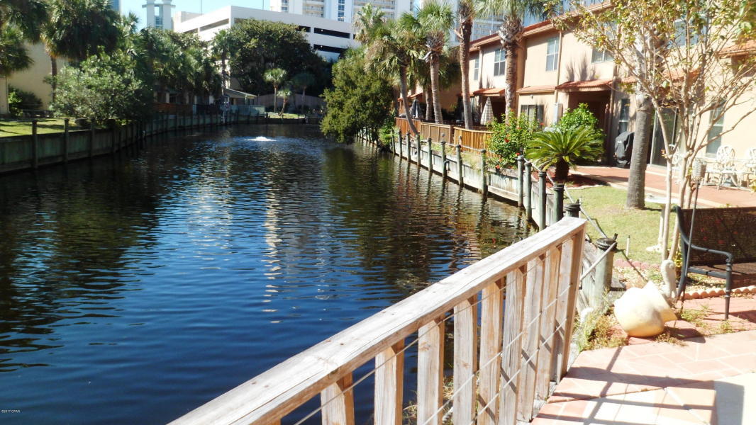 GULF HIGHLANDS - Residential