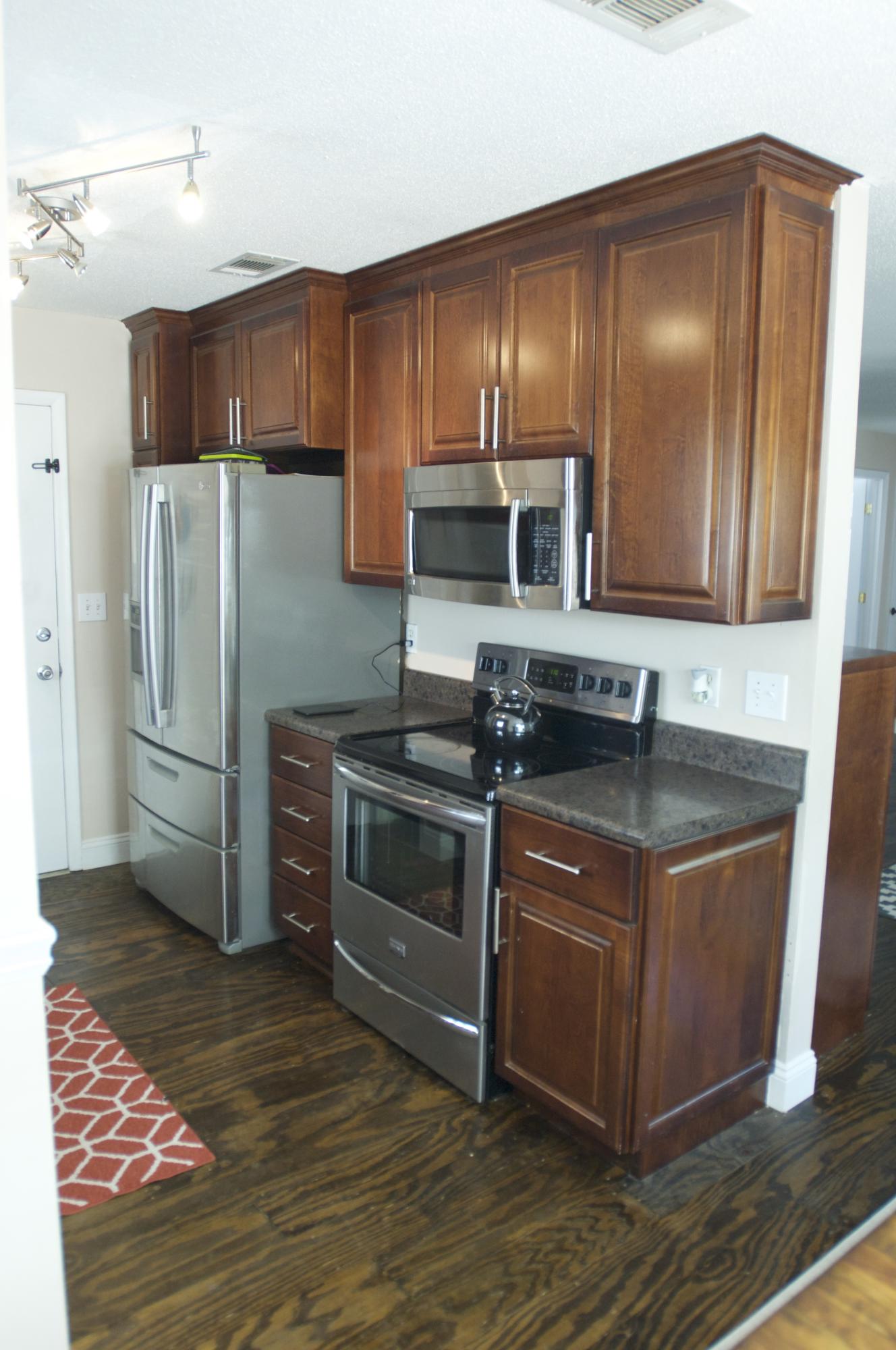 CREEKSIDE - Residential