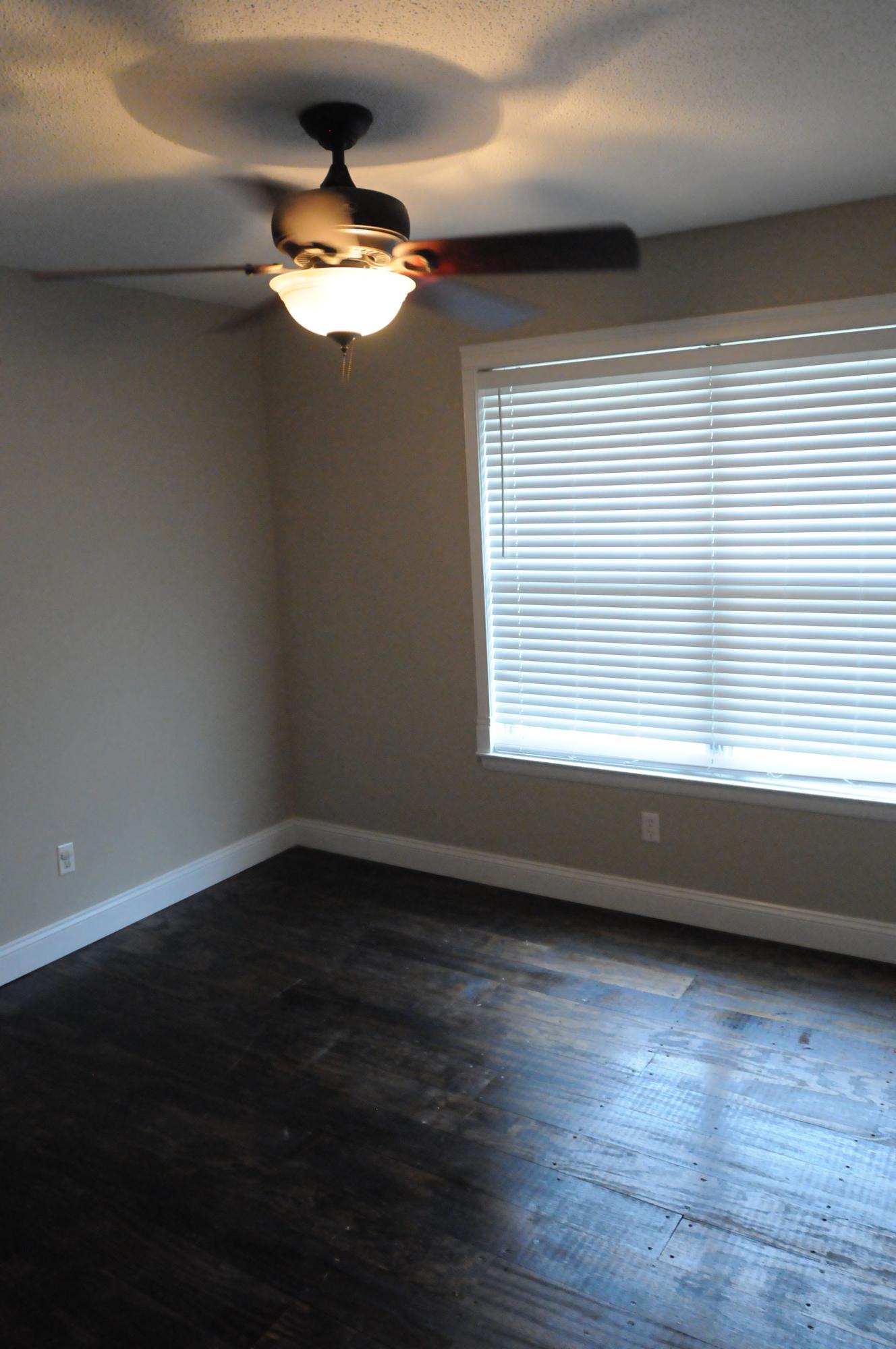 CREEKSIDE - Residential