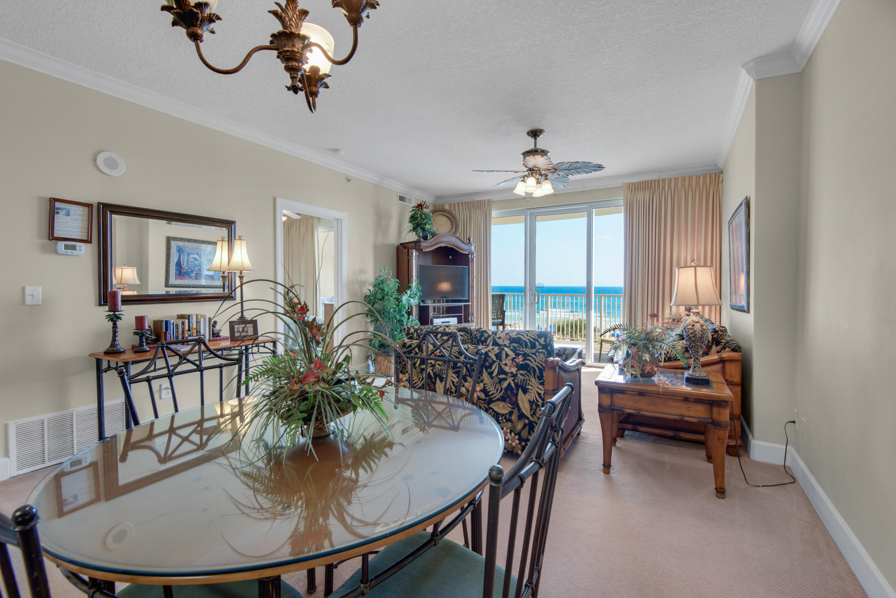 OCEAN VILLA - Residential