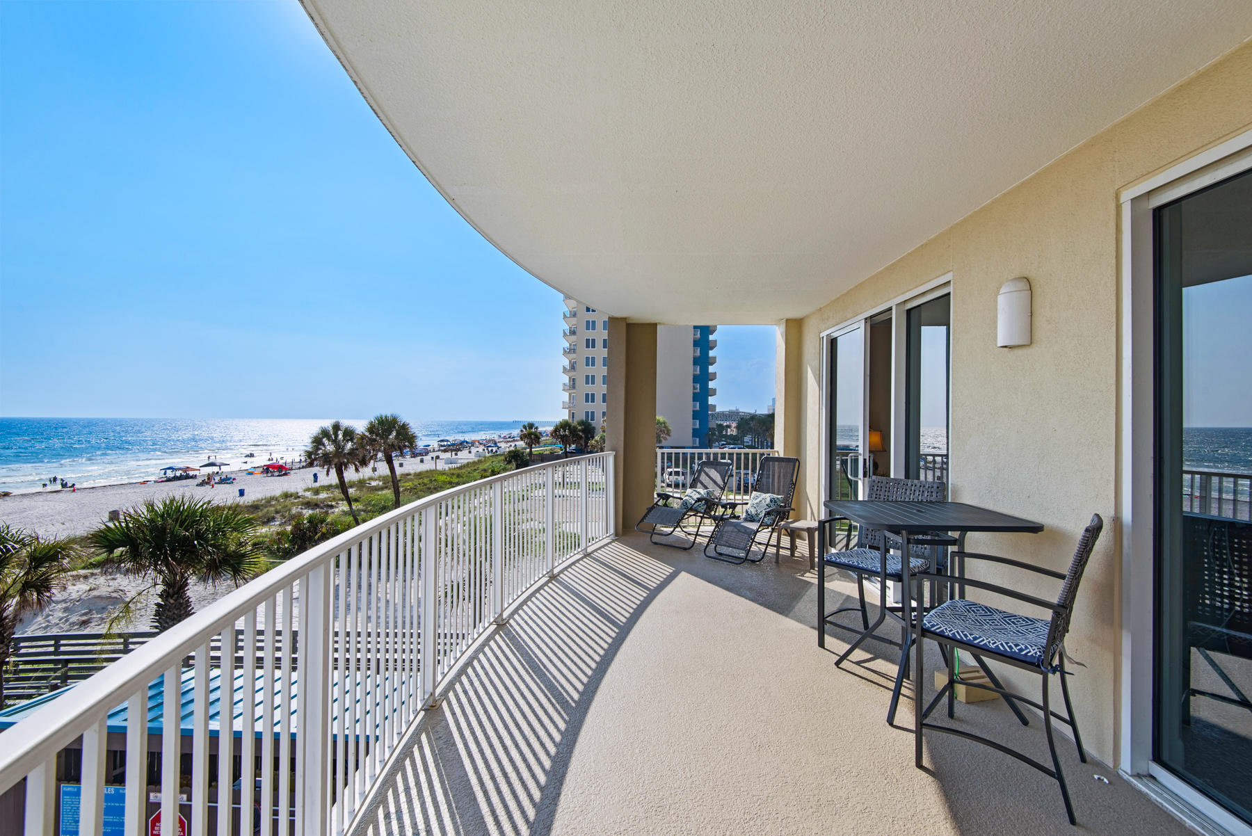 OCEAN VILLA - Residential