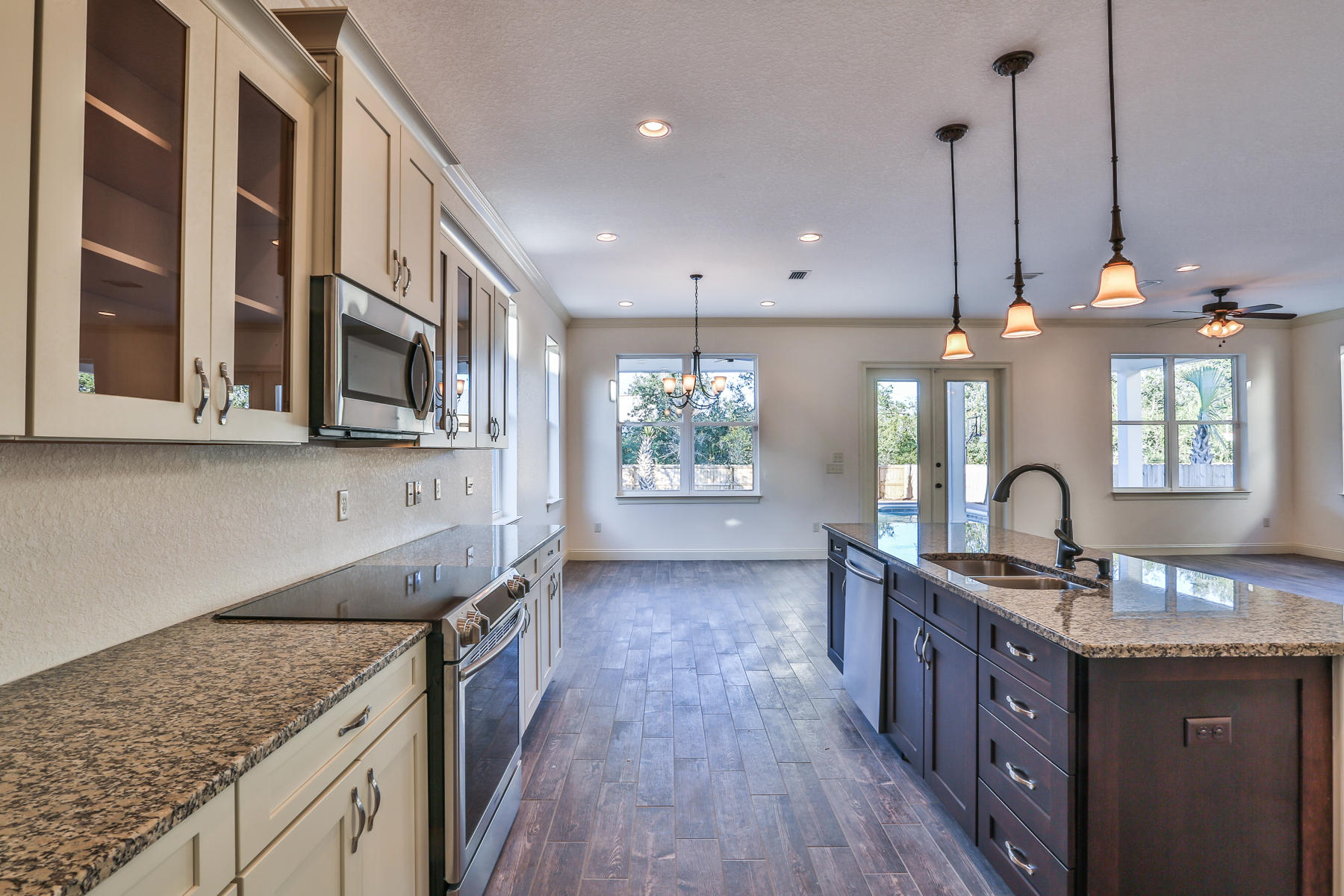 CRYSTAL BEACH - Residential