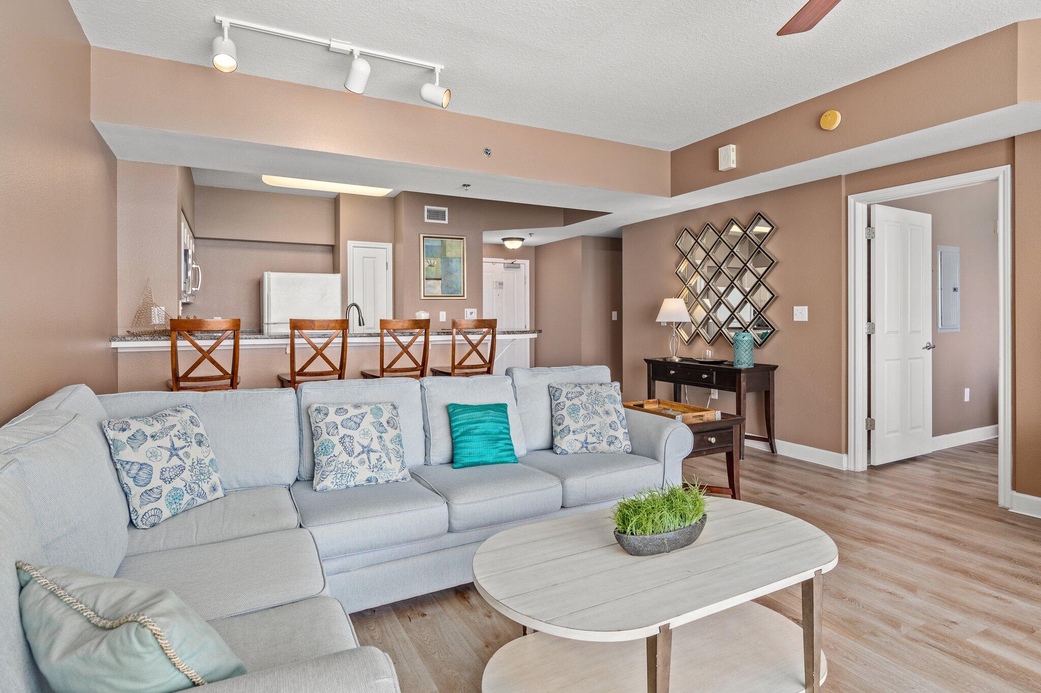 SHORES OF PANAMA - Residential