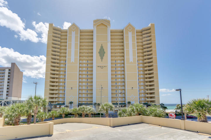 EMERALD ISLE - Residential