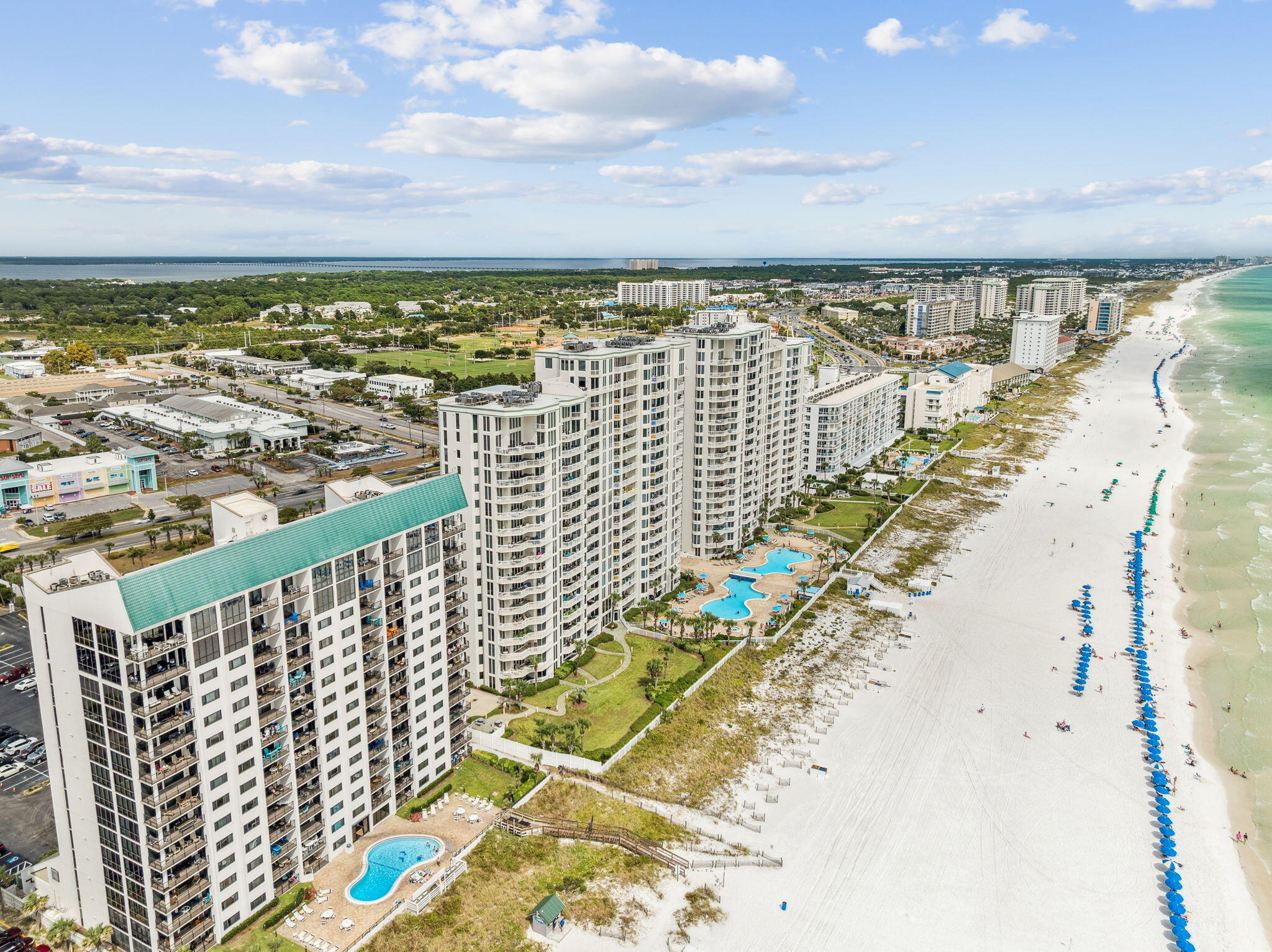 SILVER BEACH TOWERS - Residential