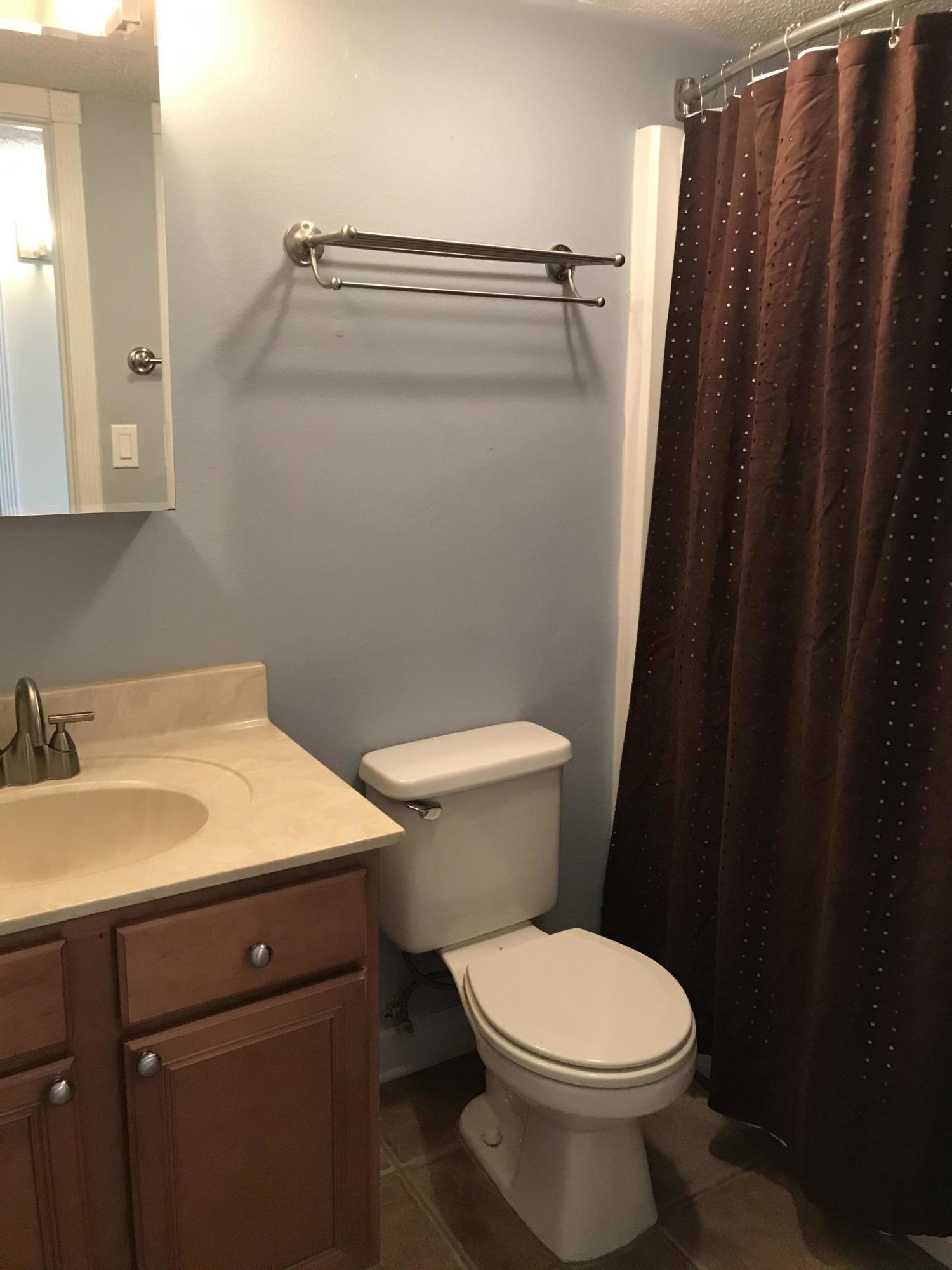 FINISTERRA CONDO - Residential