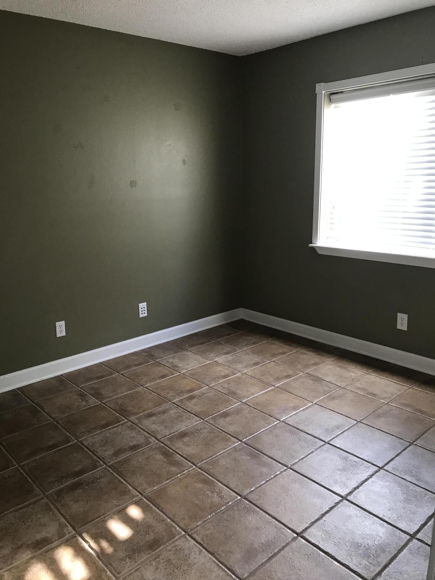 FINISTERRA CONDO - Residential