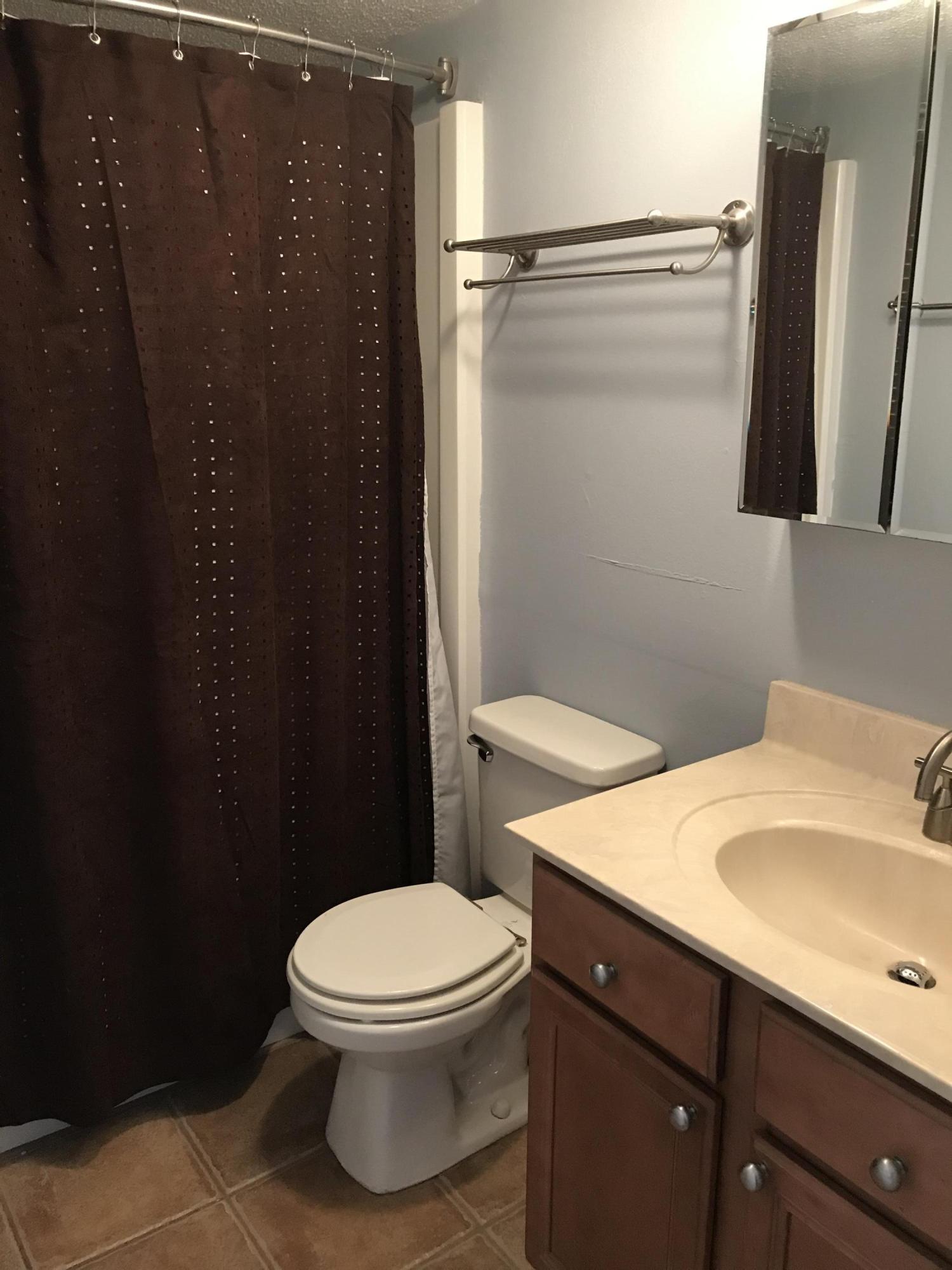 FINISTERRA CONDO - Residential