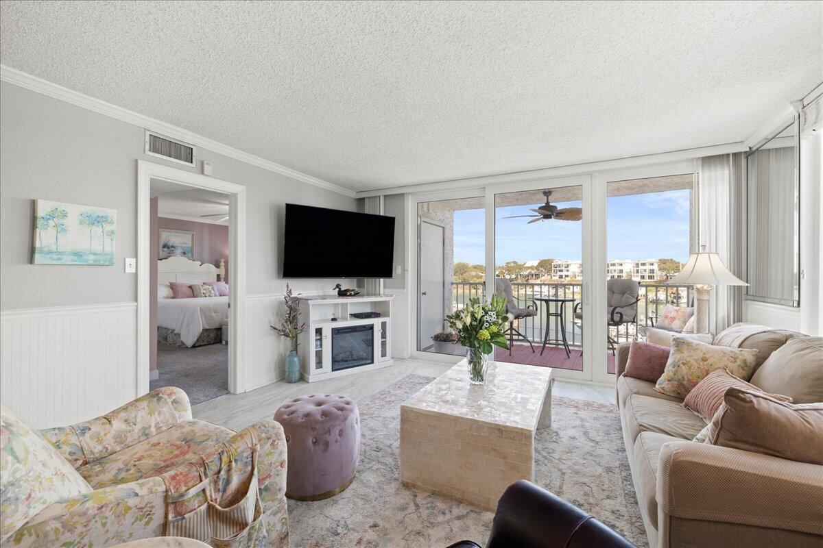 DOLPHIN POINT CONDO - Residential