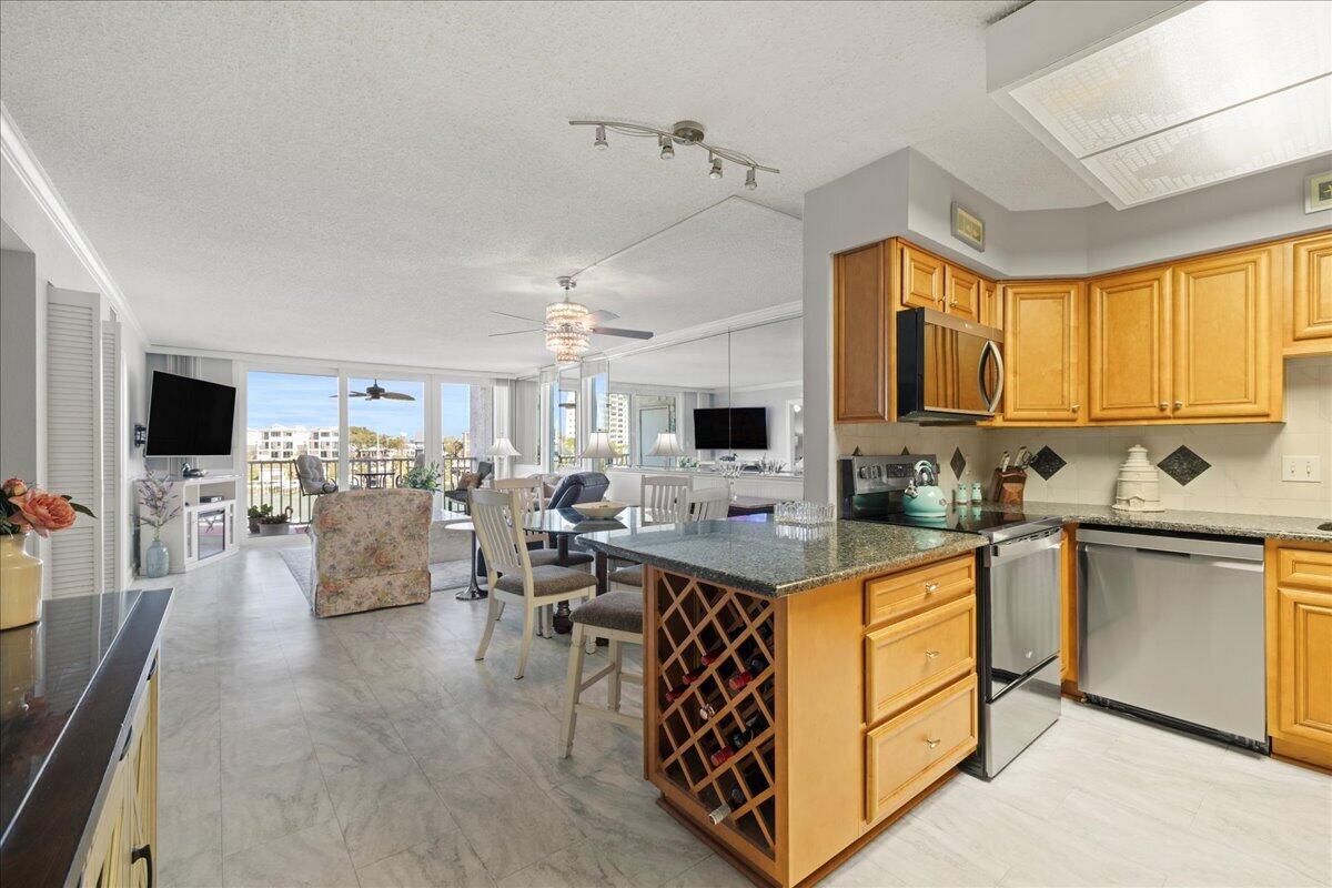 DOLPHIN POINT CONDO - Residential