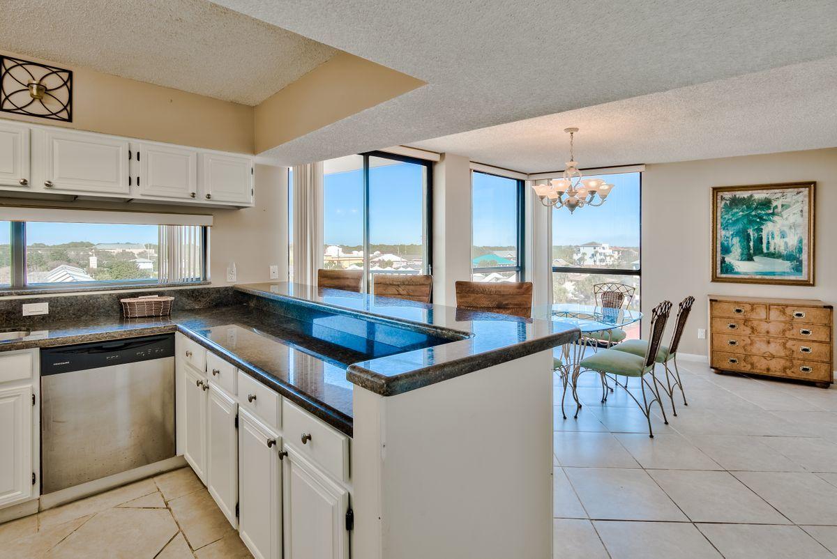 MAINSAIL CONDO PH 4 - Residential