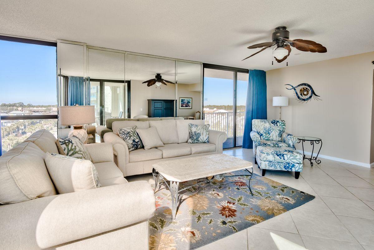 MAINSAIL CONDO PH 4 - Residential