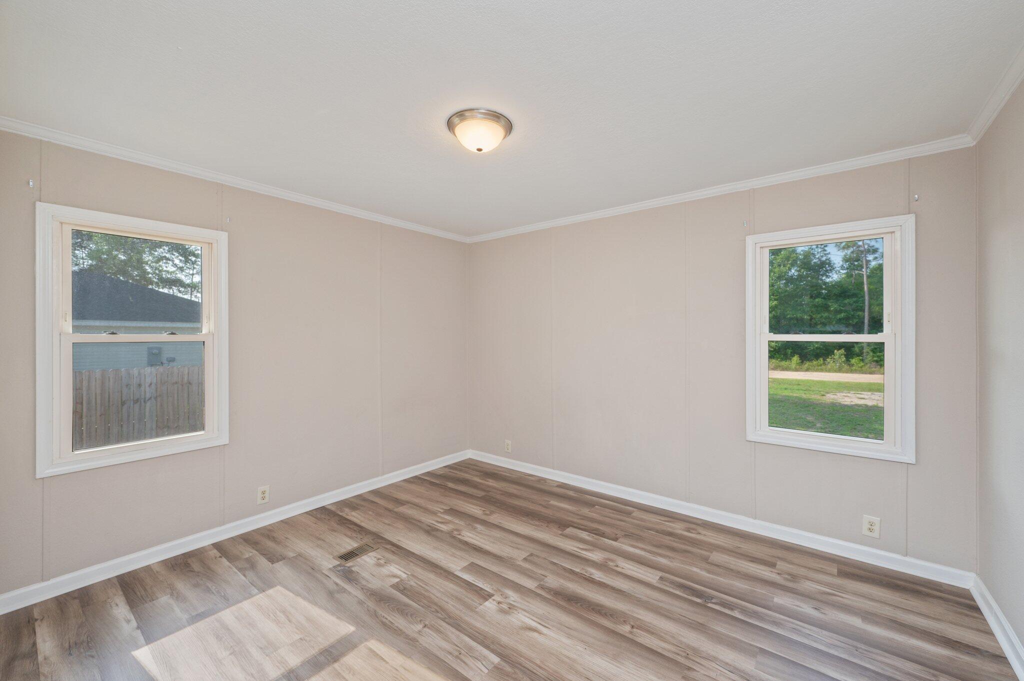 THE PINES - Residential