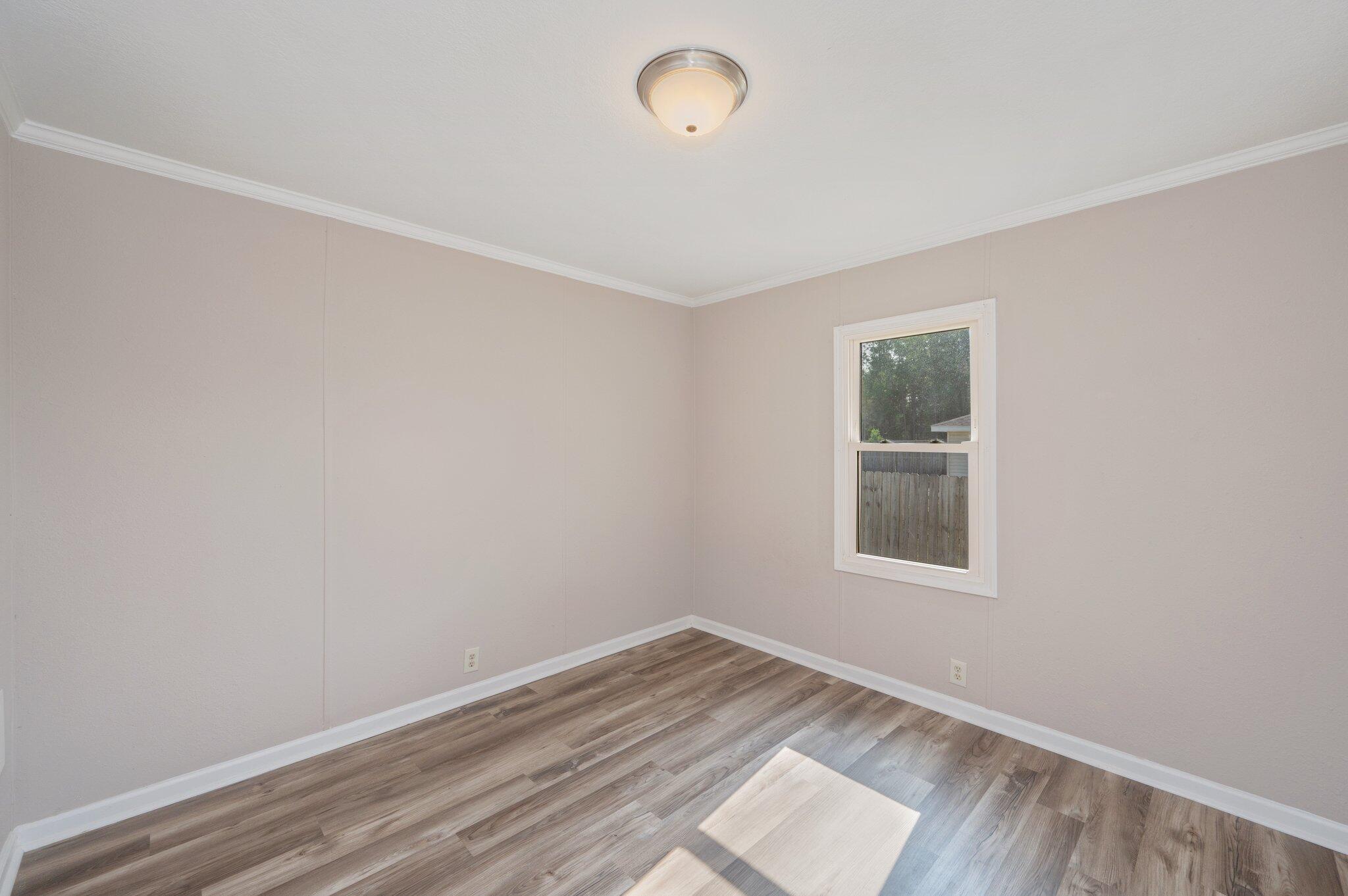 THE PINES - Residential