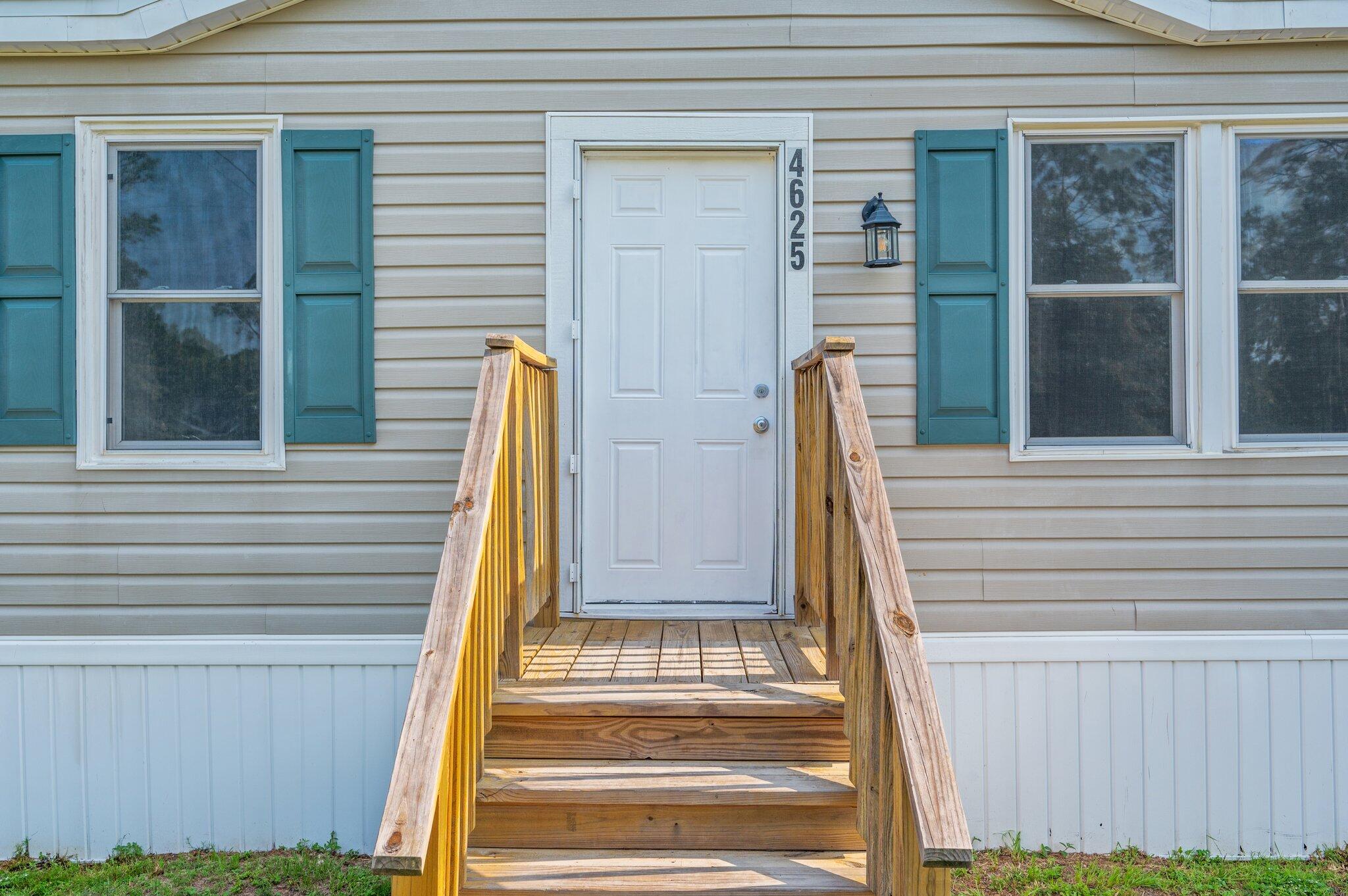 THE PINES - Residential