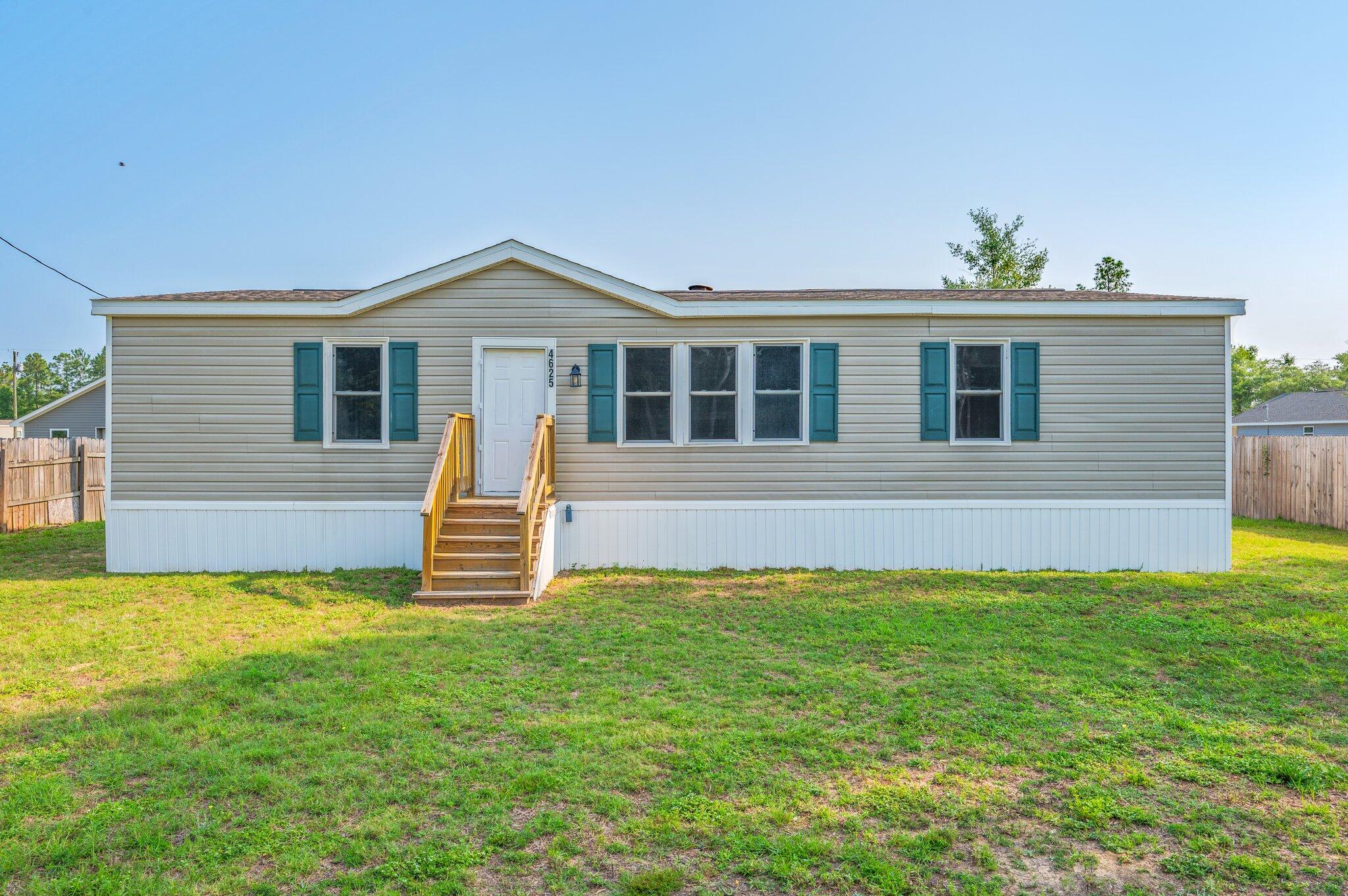 THE PINES - Residential