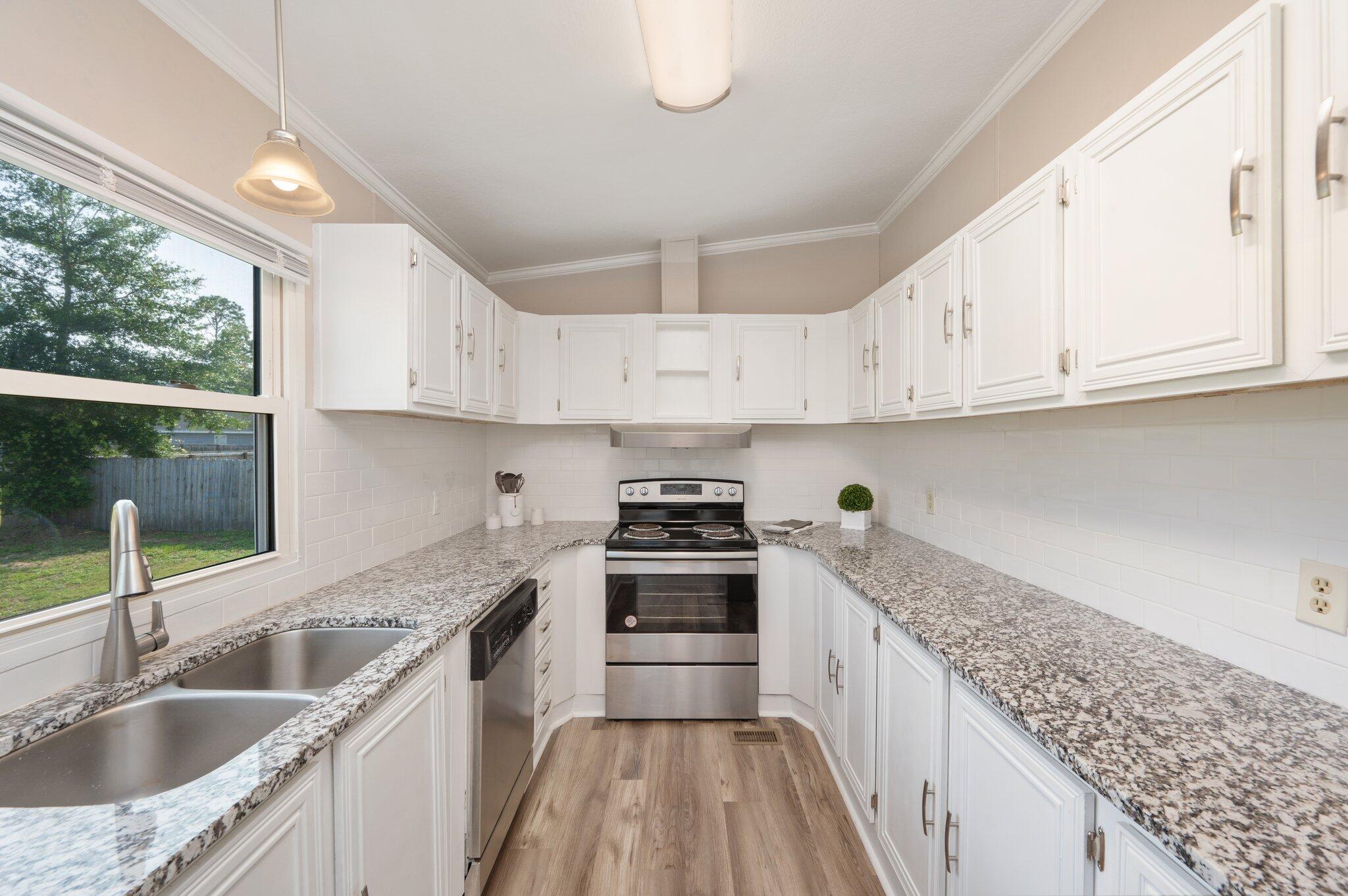 THE PINES - Residential