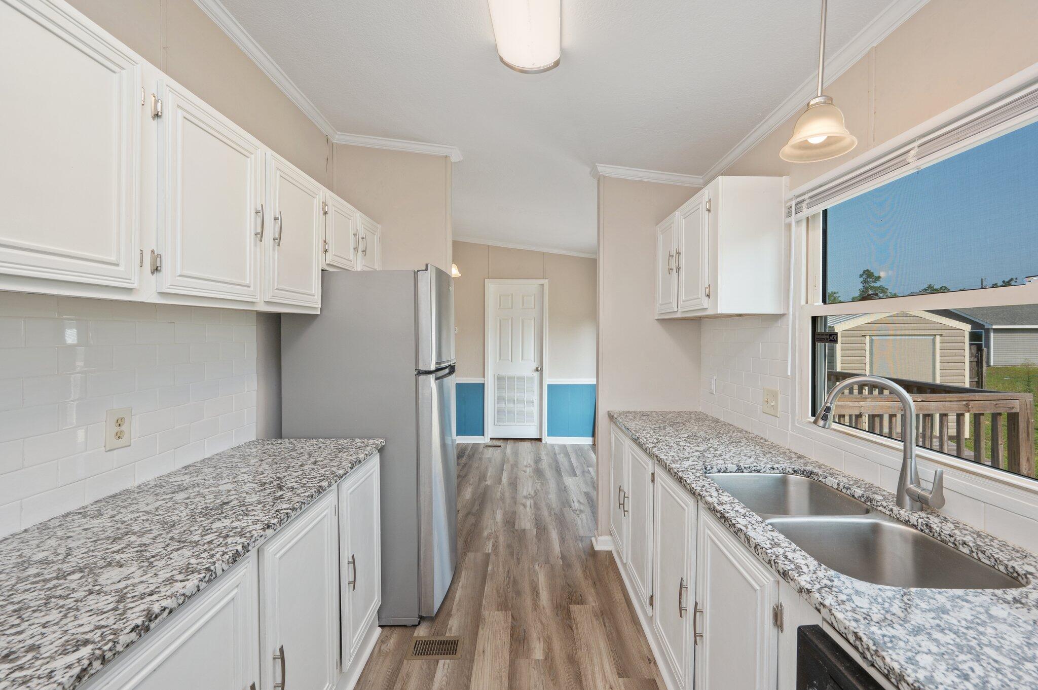 THE PINES - Residential