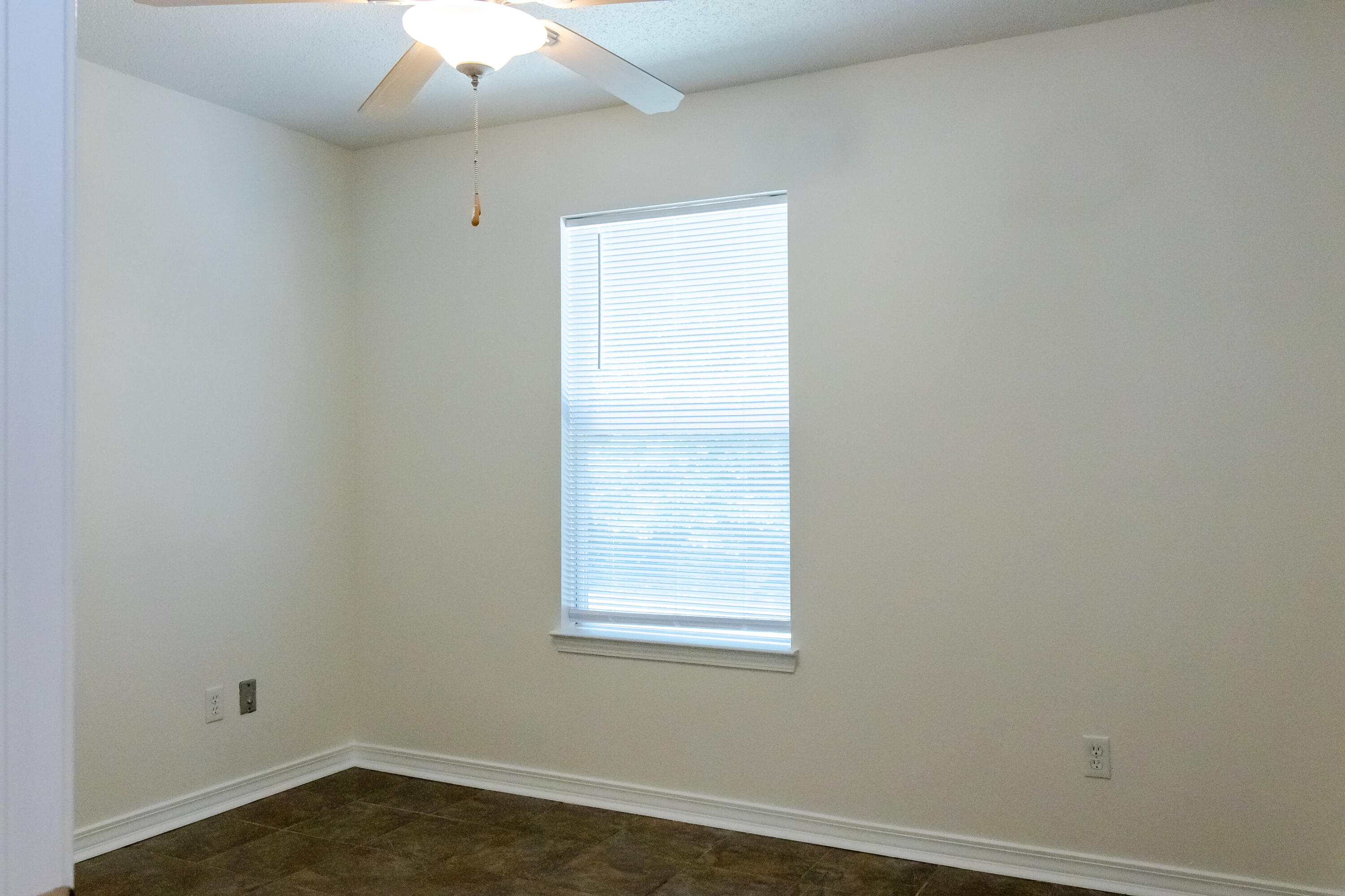 NORTHVIEW ESTATES 5TH ADDN - Residential Lease