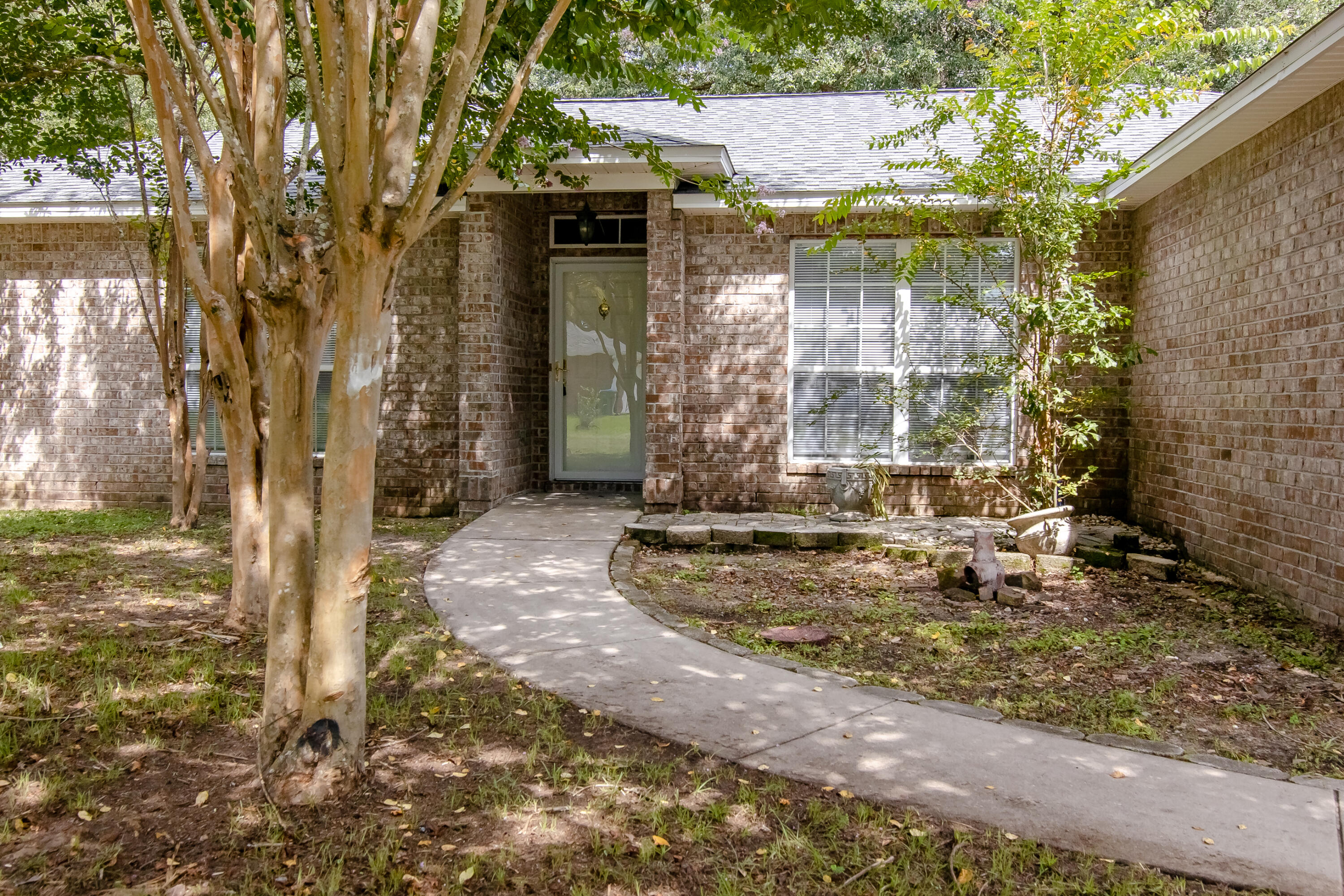 NORTHVIEW ESTATES 5TH ADDN - Residential Lease