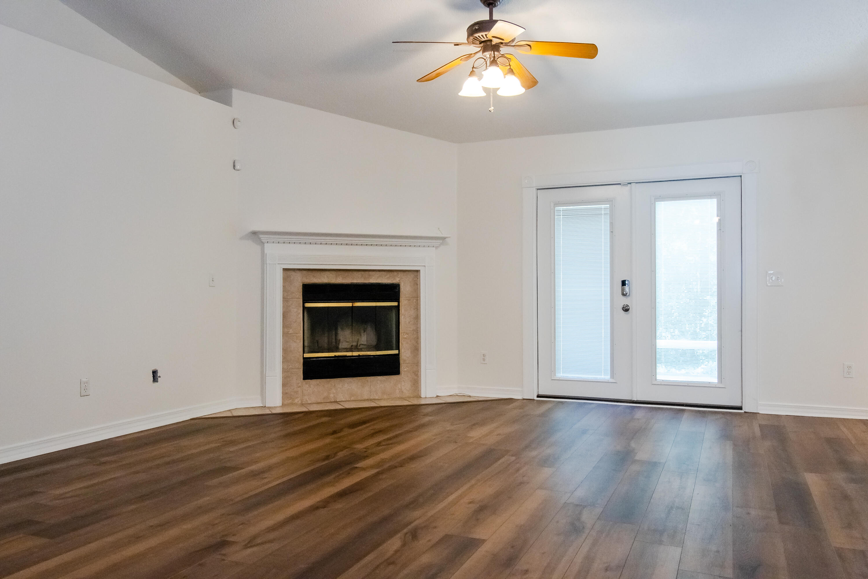 NORTHVIEW ESTATES 5TH ADDN - Residential Lease