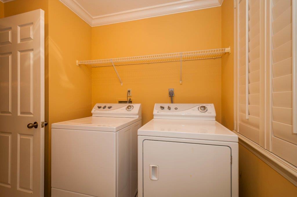 DESTIN TOWERS CONDO - Residential