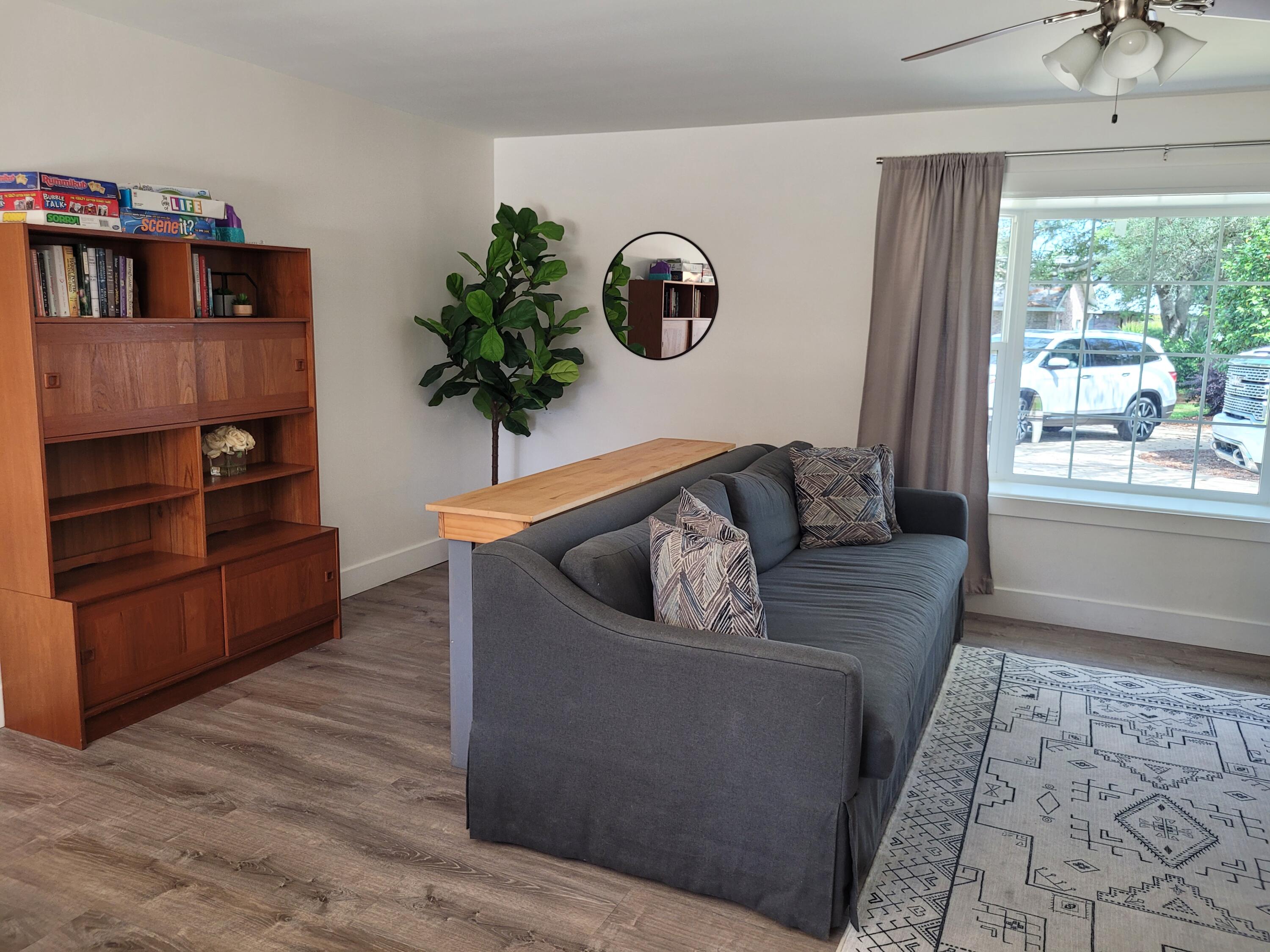SANDESTIN ESTATES - Residential Lease