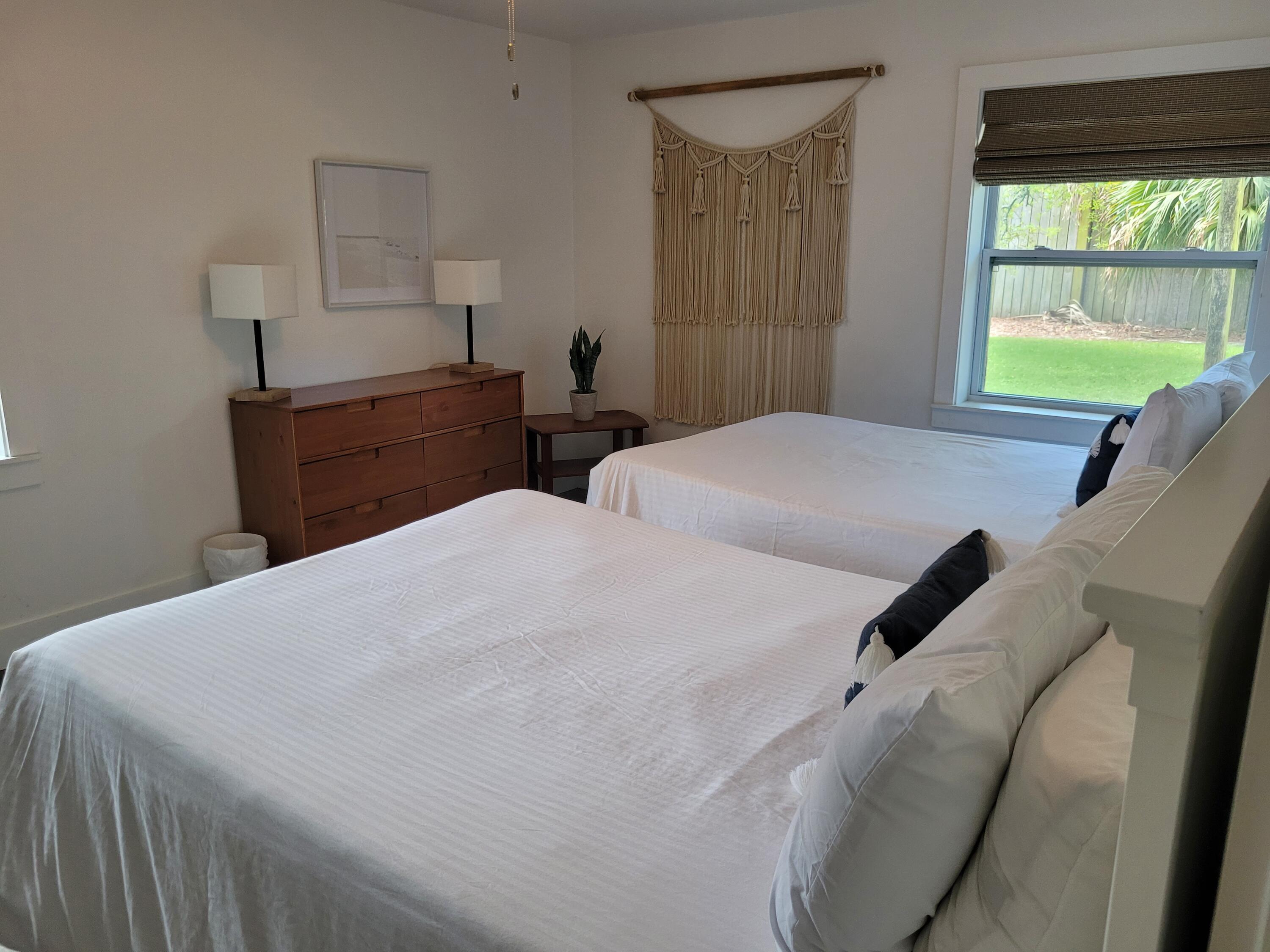 SANDESTIN ESTATES - Residential Lease