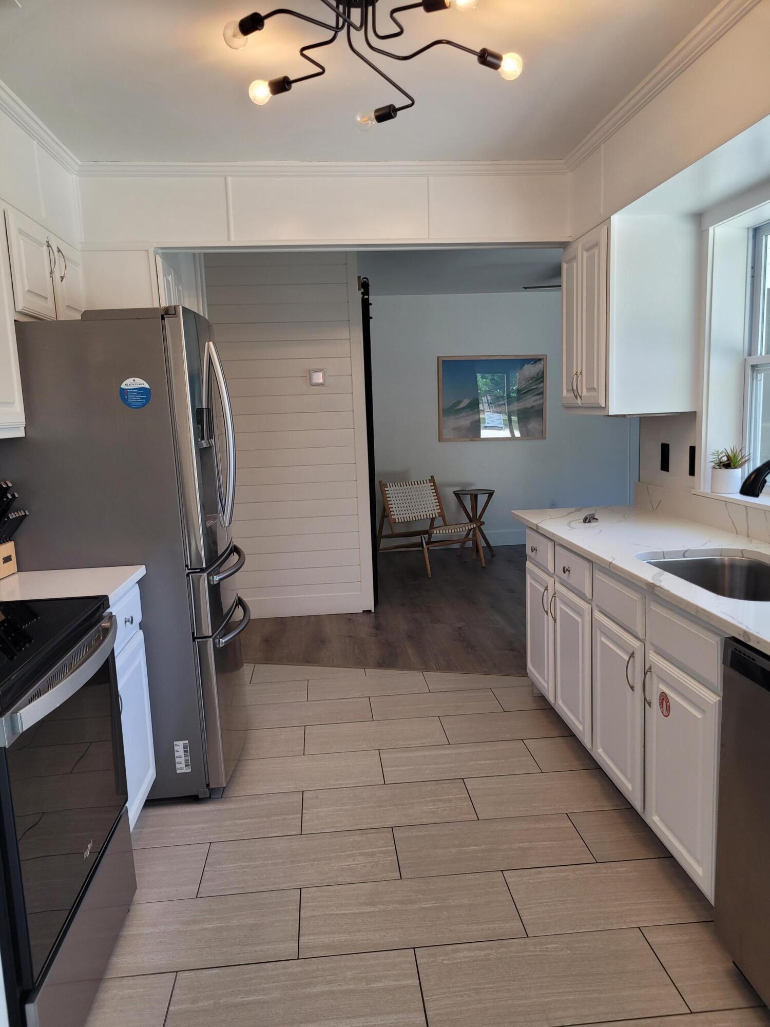 SANDESTIN ESTATES - Residential Lease
