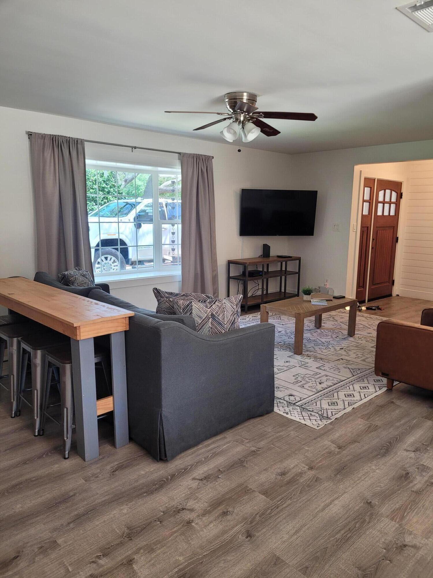 SANDESTIN ESTATES - Residential Lease