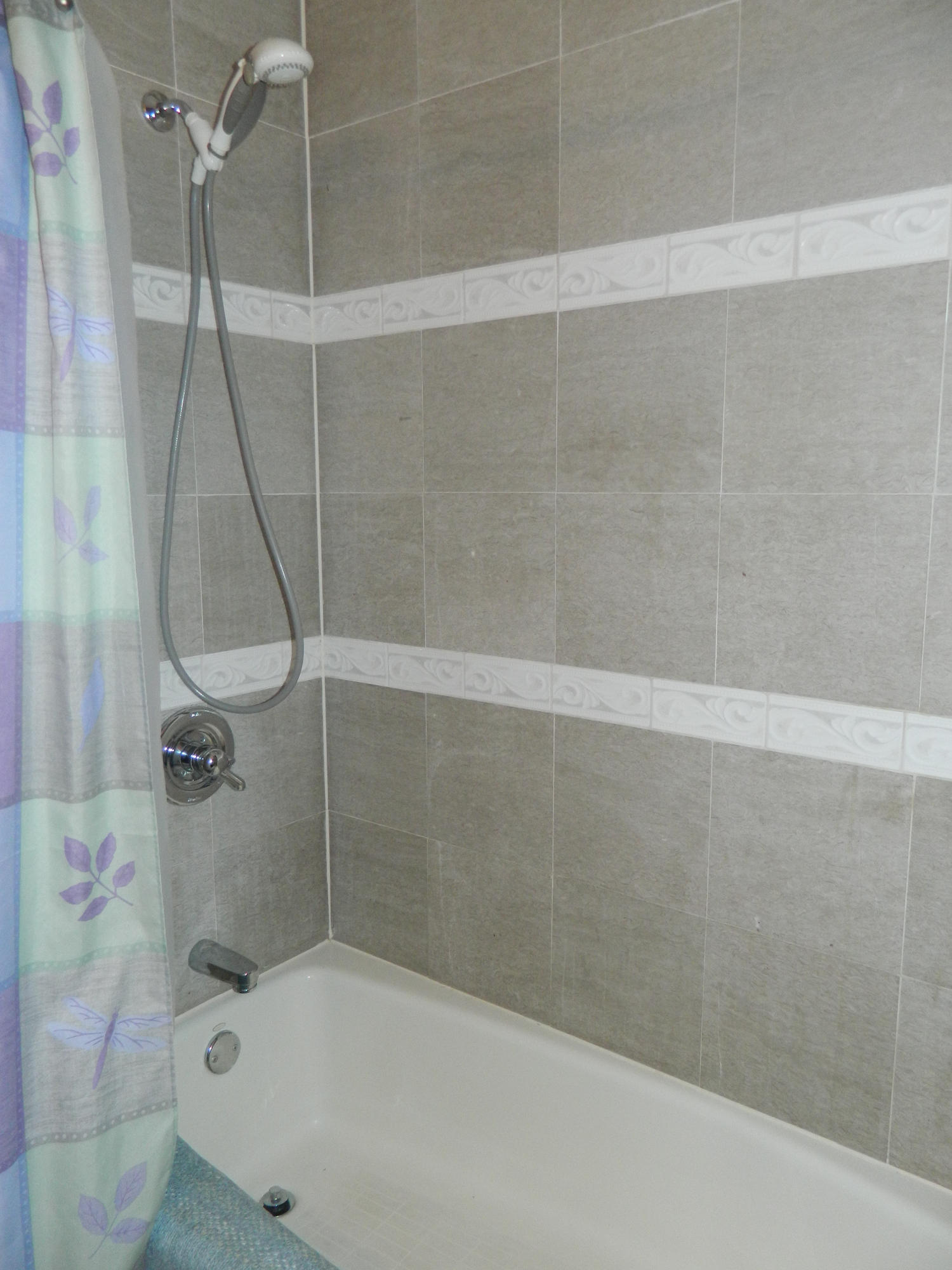 PINEWOOD ESTATES - Residential