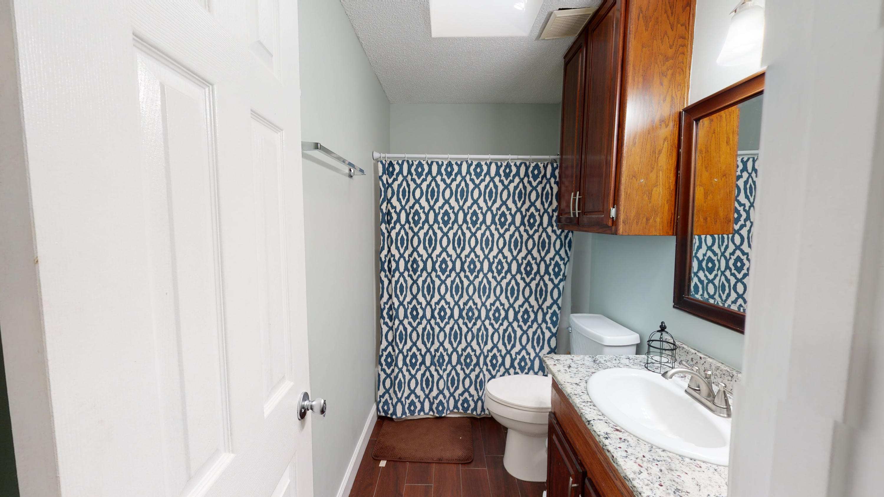 HOLLEY BY THE SEA - Residential