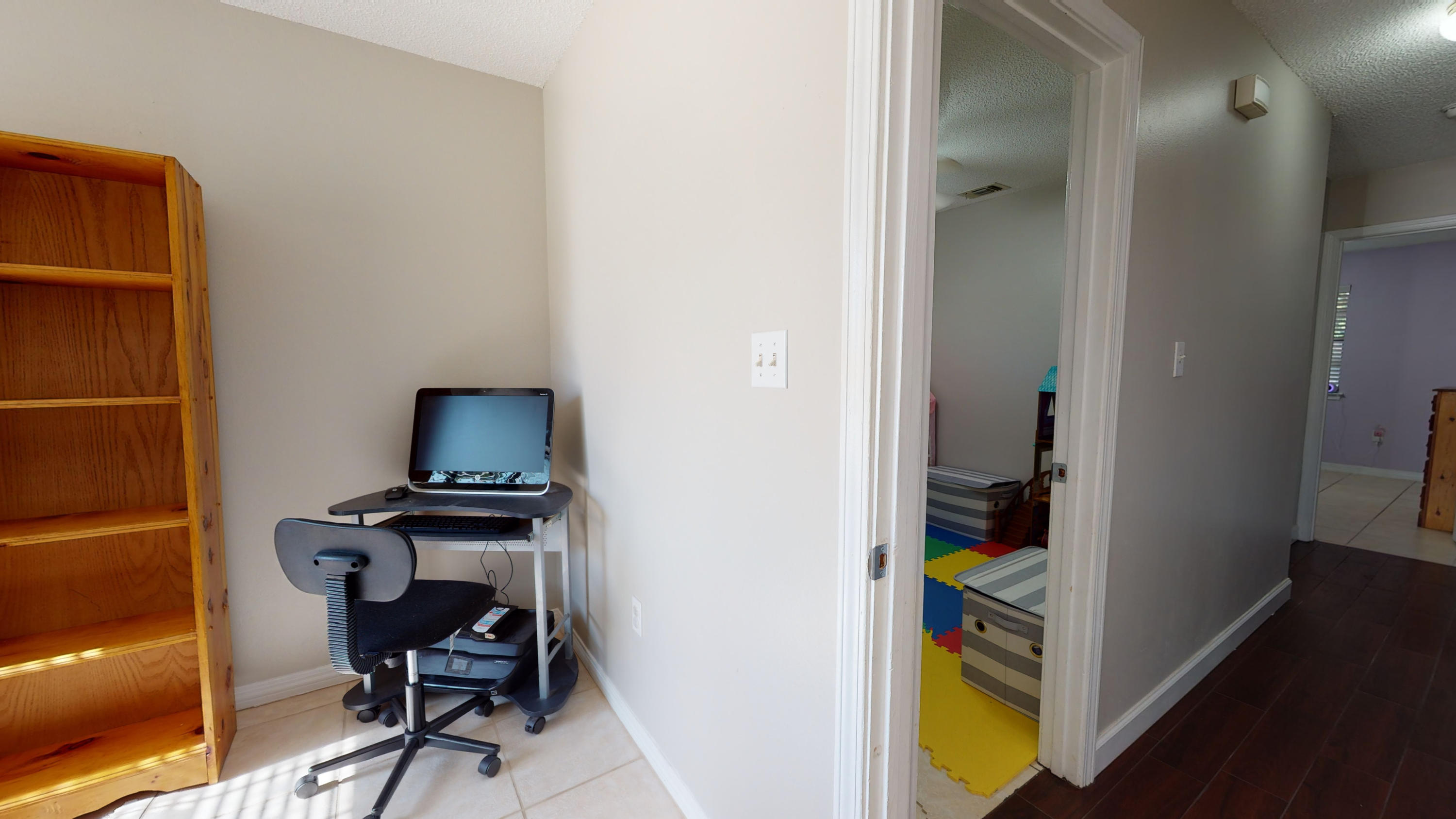 HOLLEY BY THE SEA - Residential