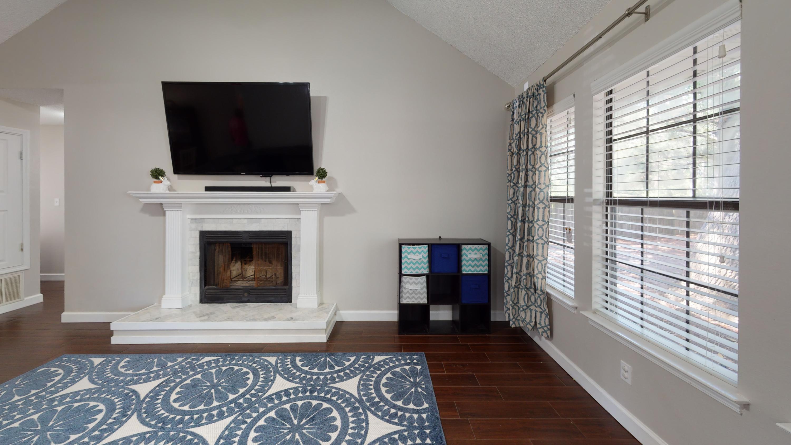 HOLLEY BY THE SEA - Residential